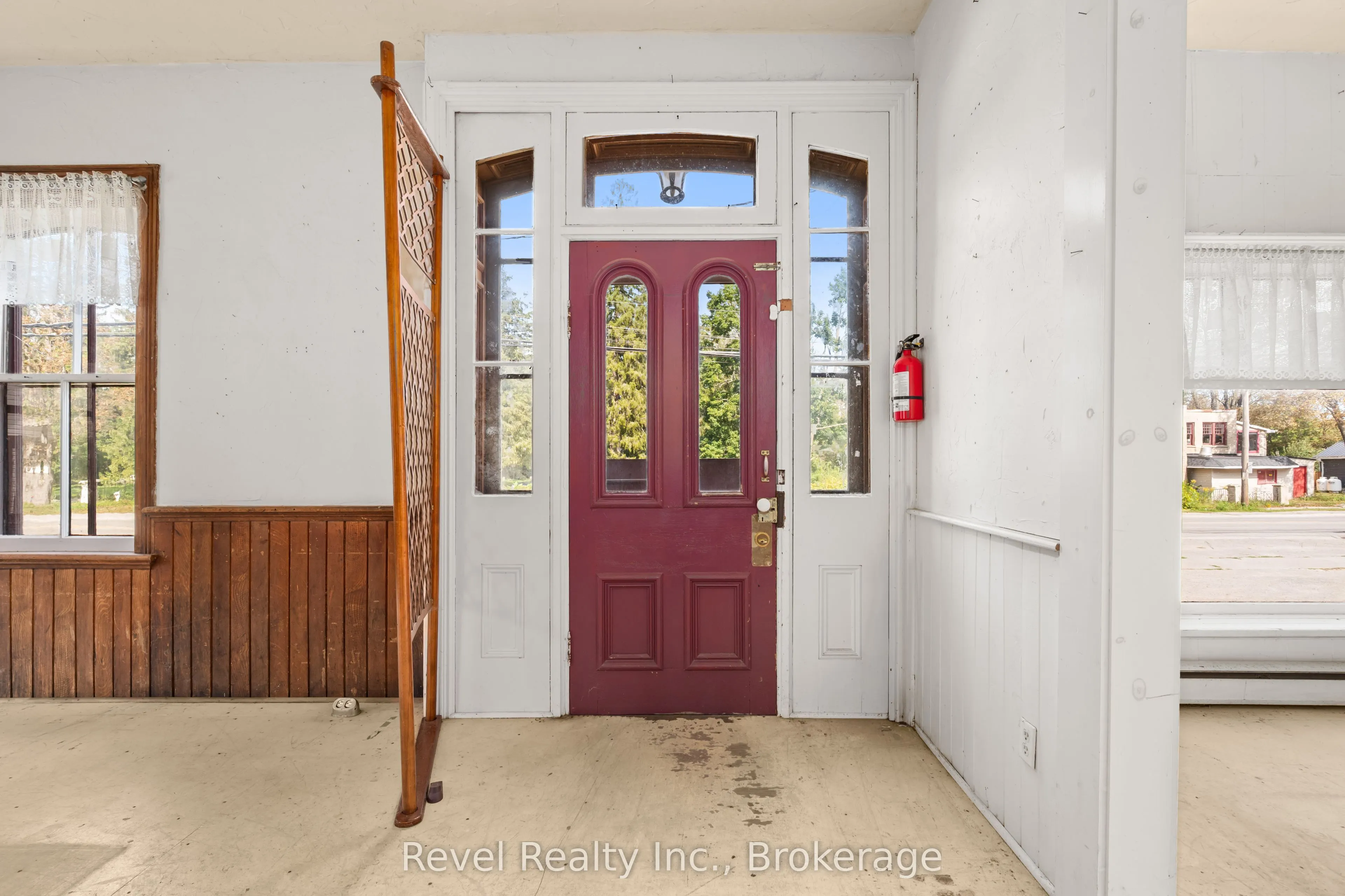 1014 Portage Road