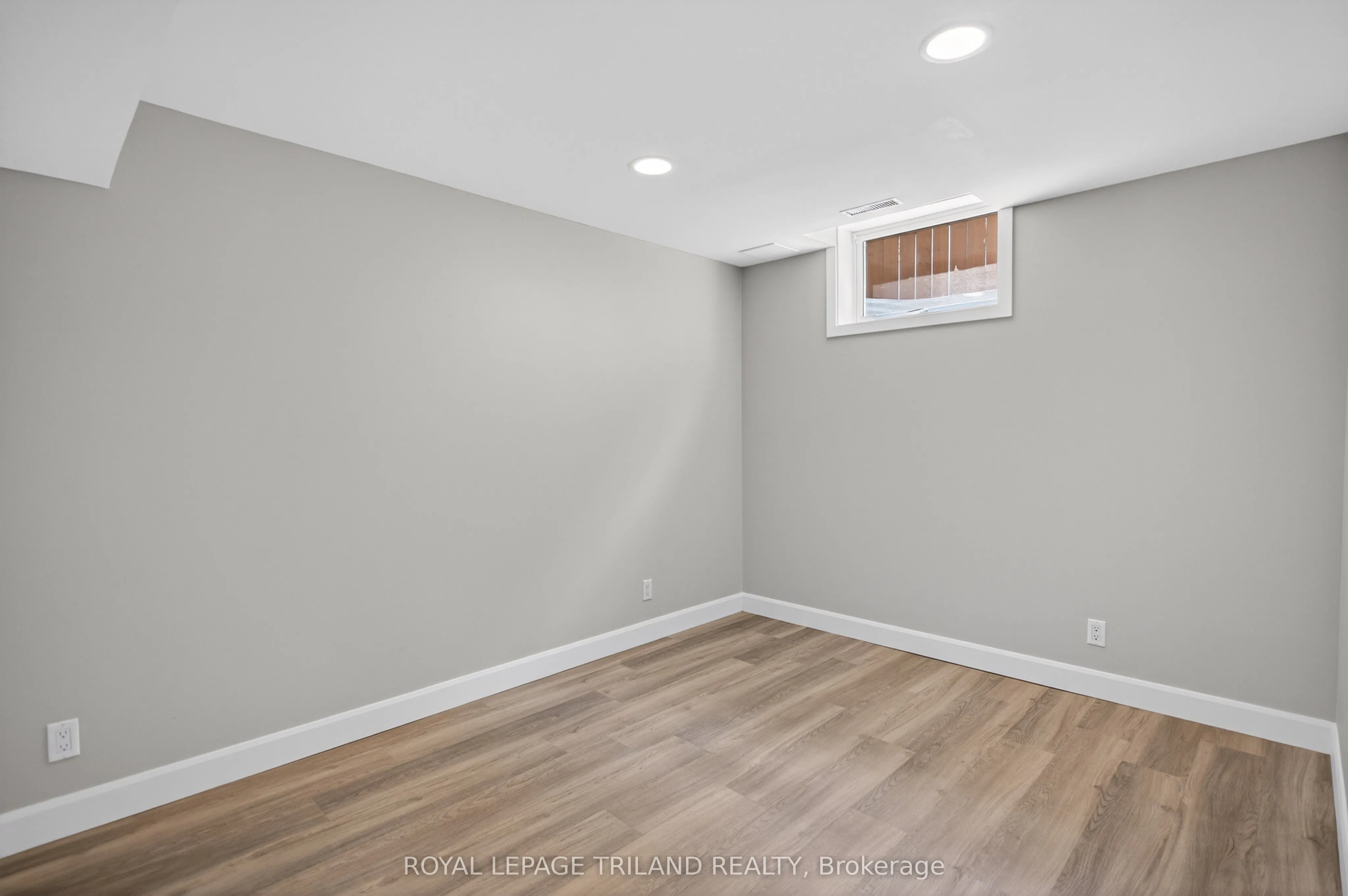 48 Cottonwood Drive