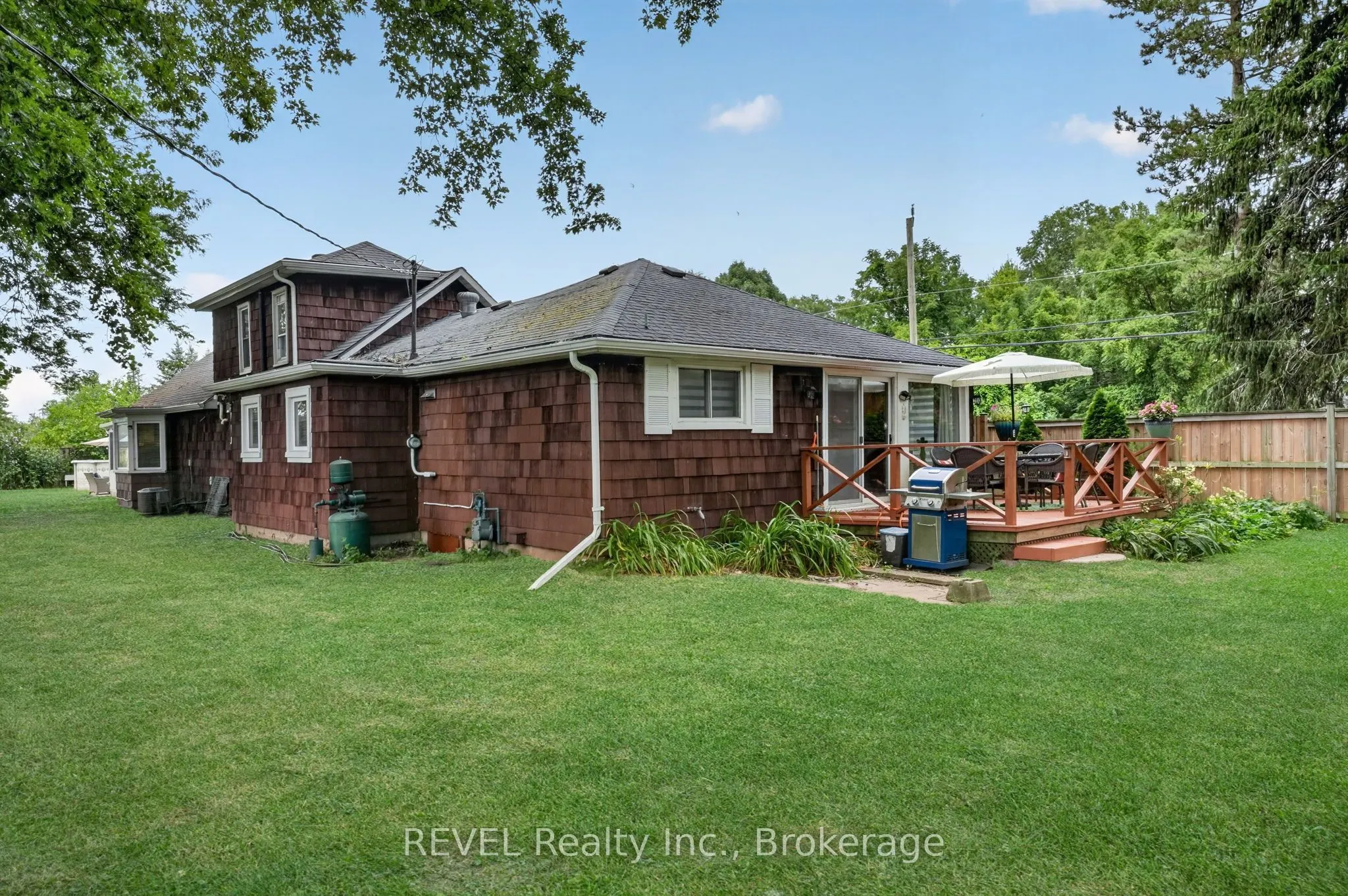 2631 Thompson Road