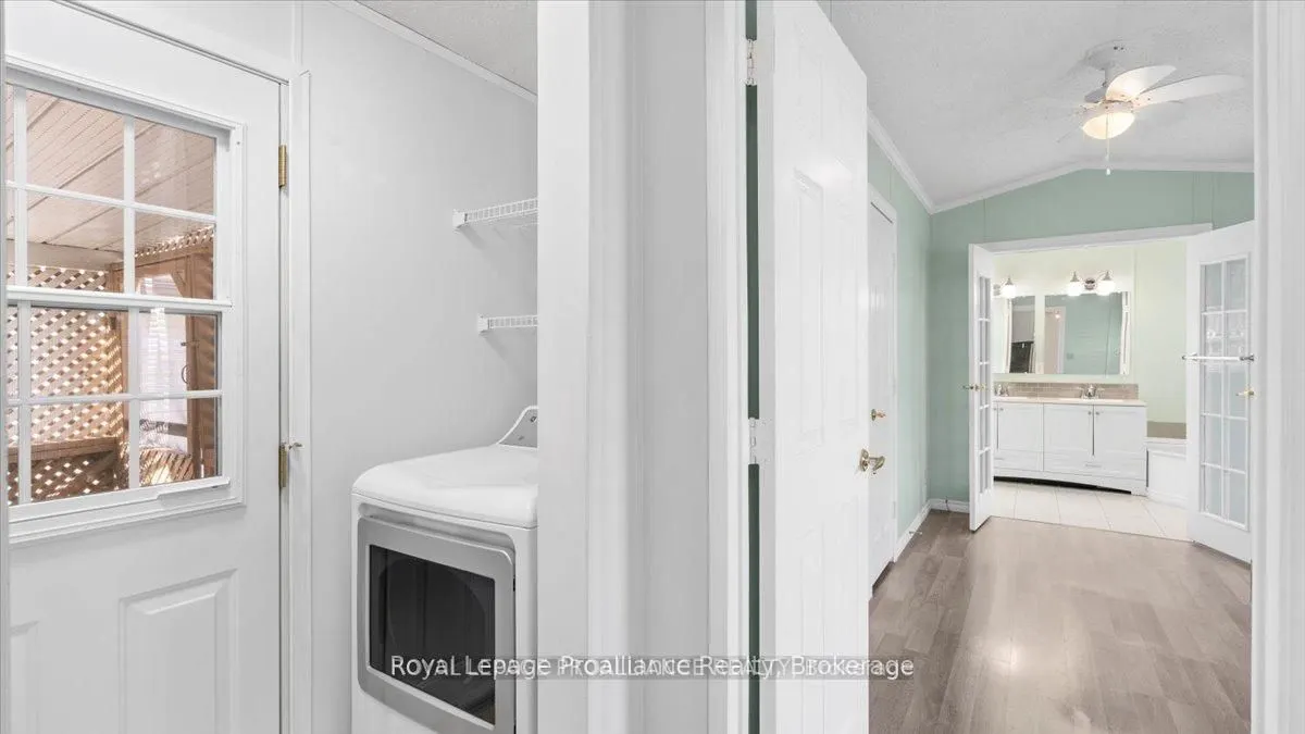 311 Dundas Street E #18