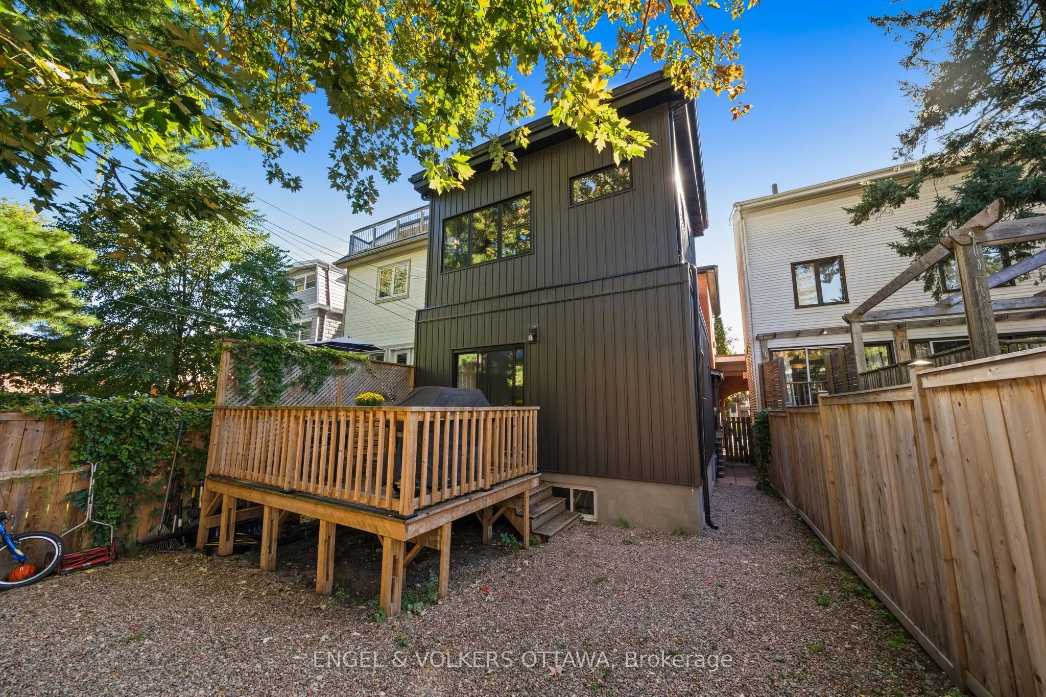 41 Ivy Crescent