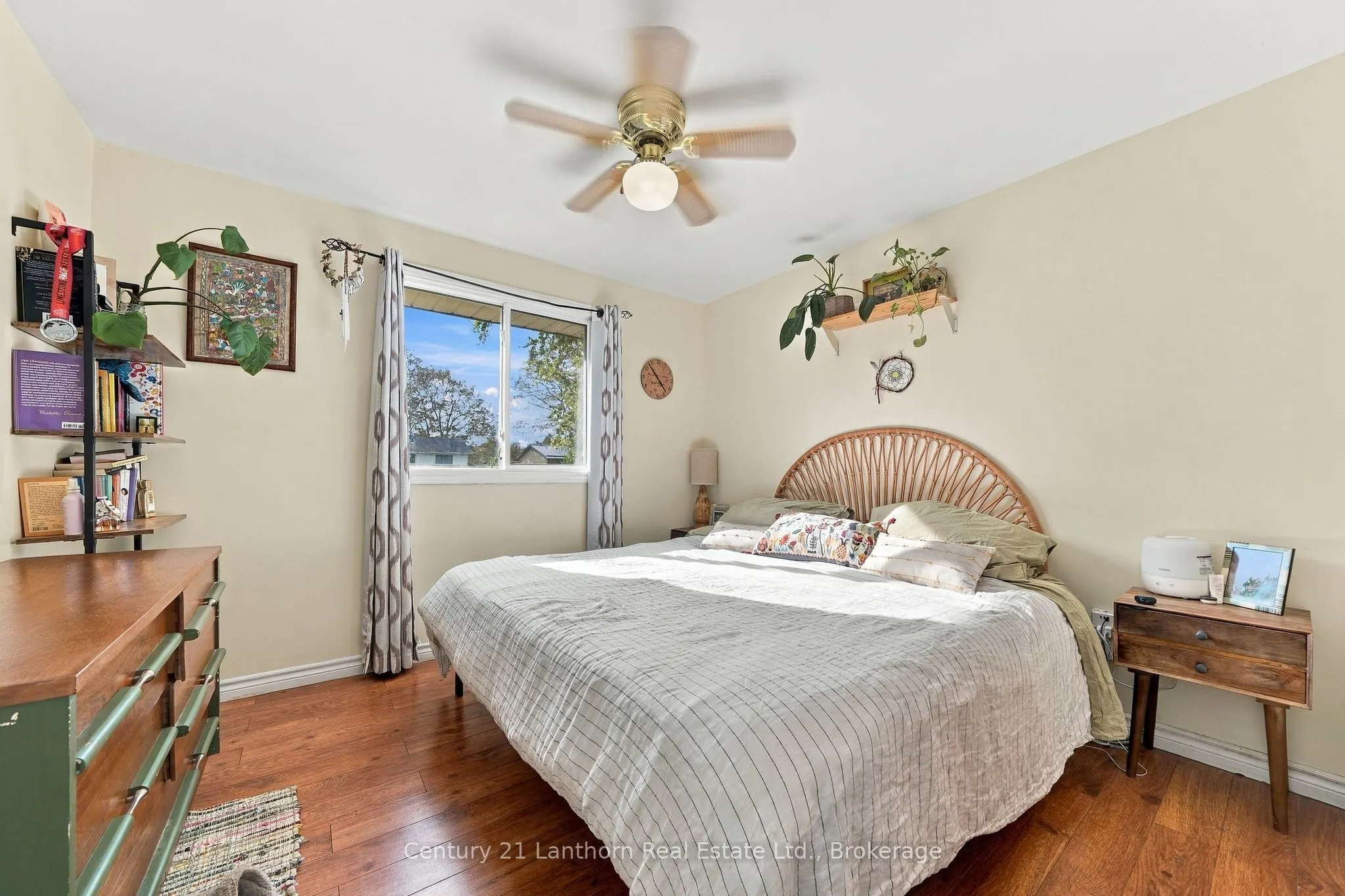 706 Willis Street