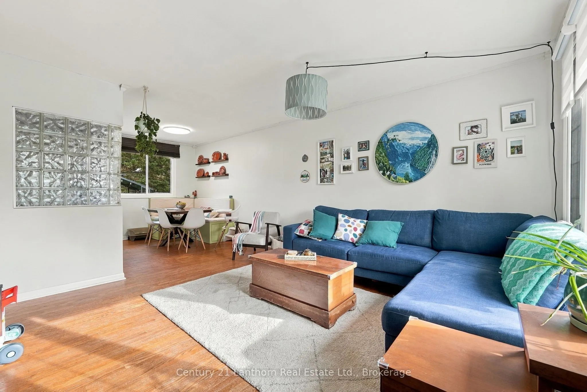 706 Willis Street