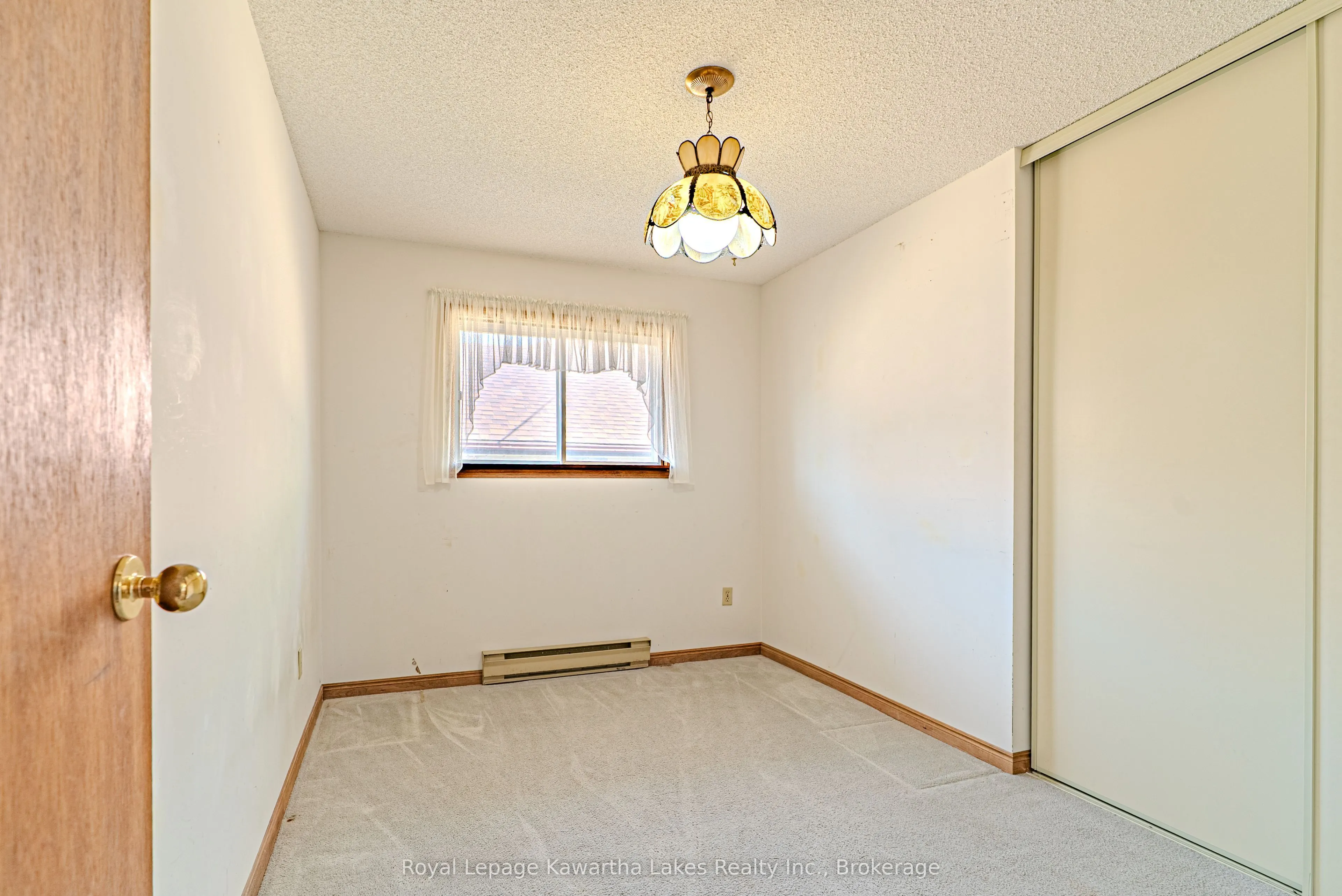 182 Colborne Street W
