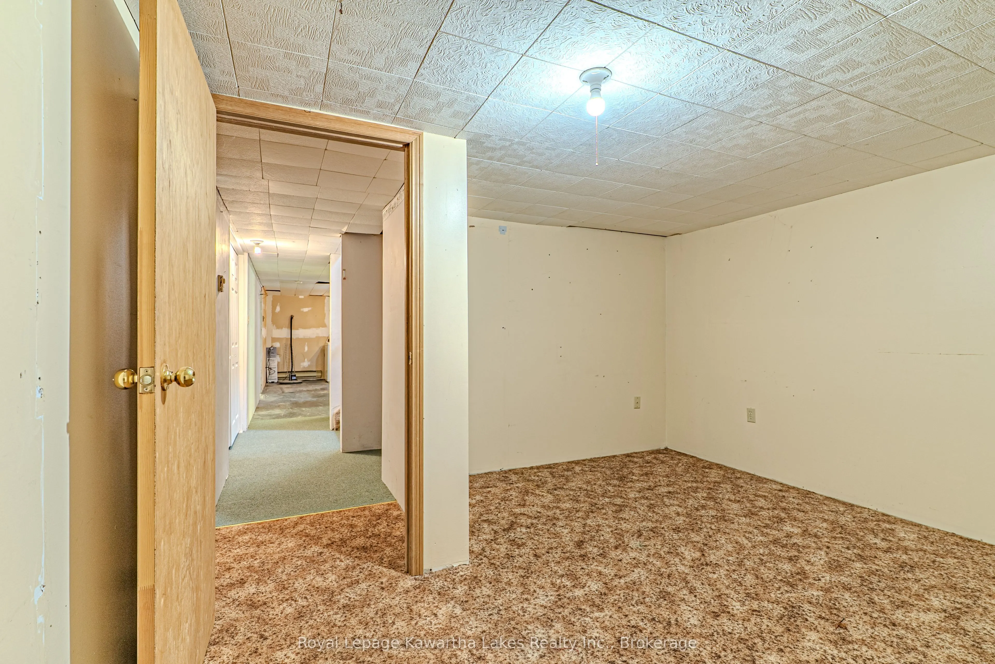 182 Colborne Street W