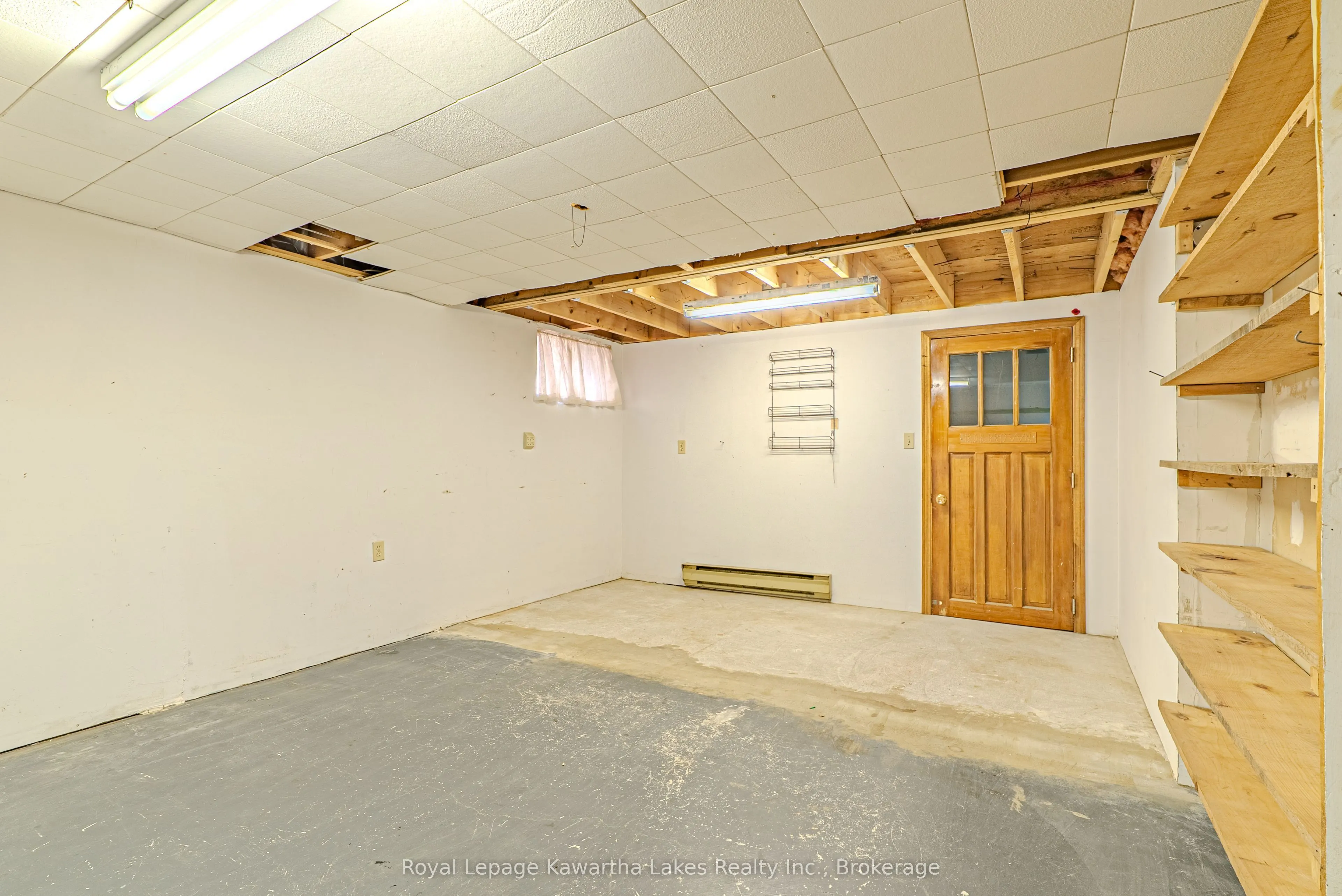 182 Colborne Street W