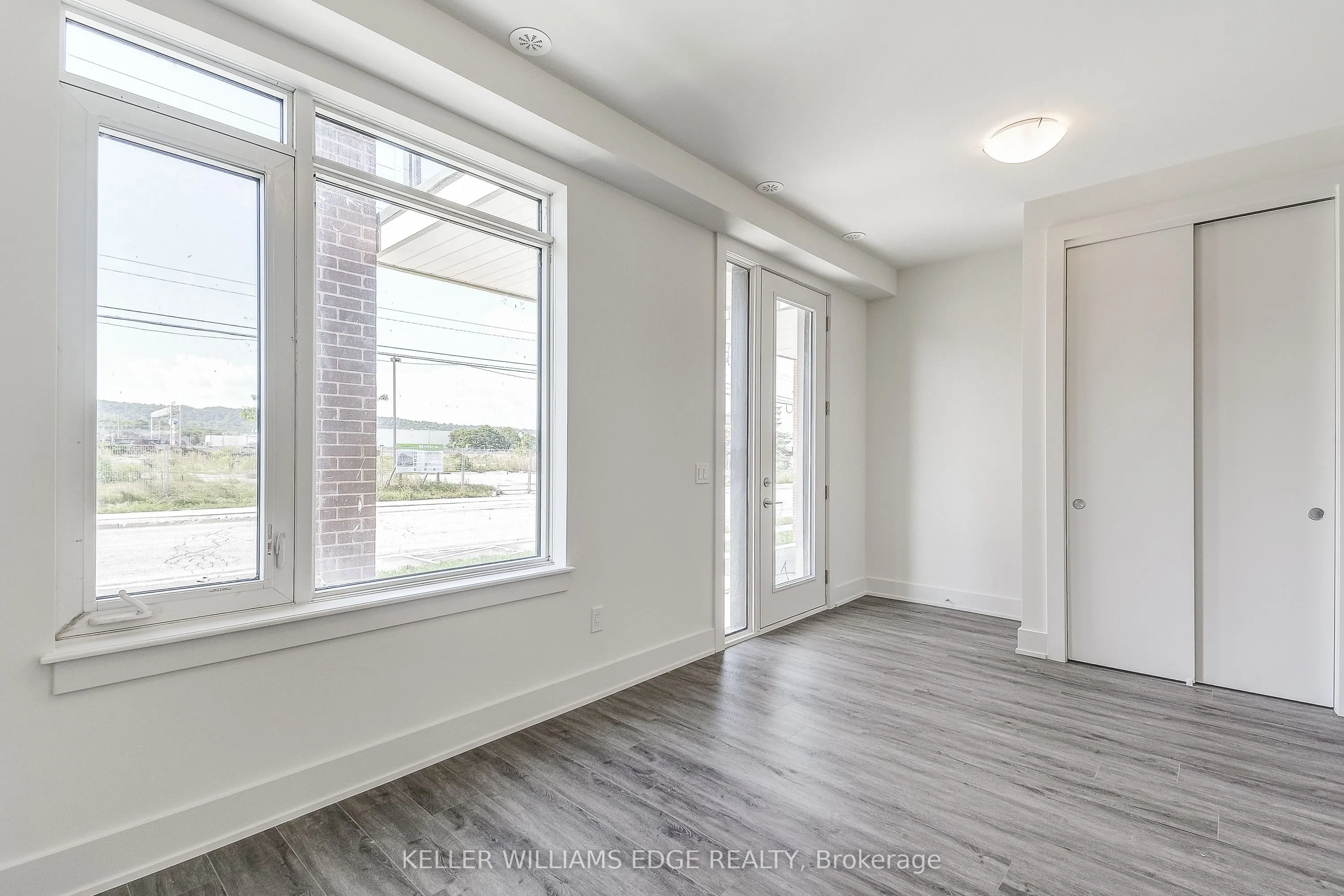 58 Windward Drive #5