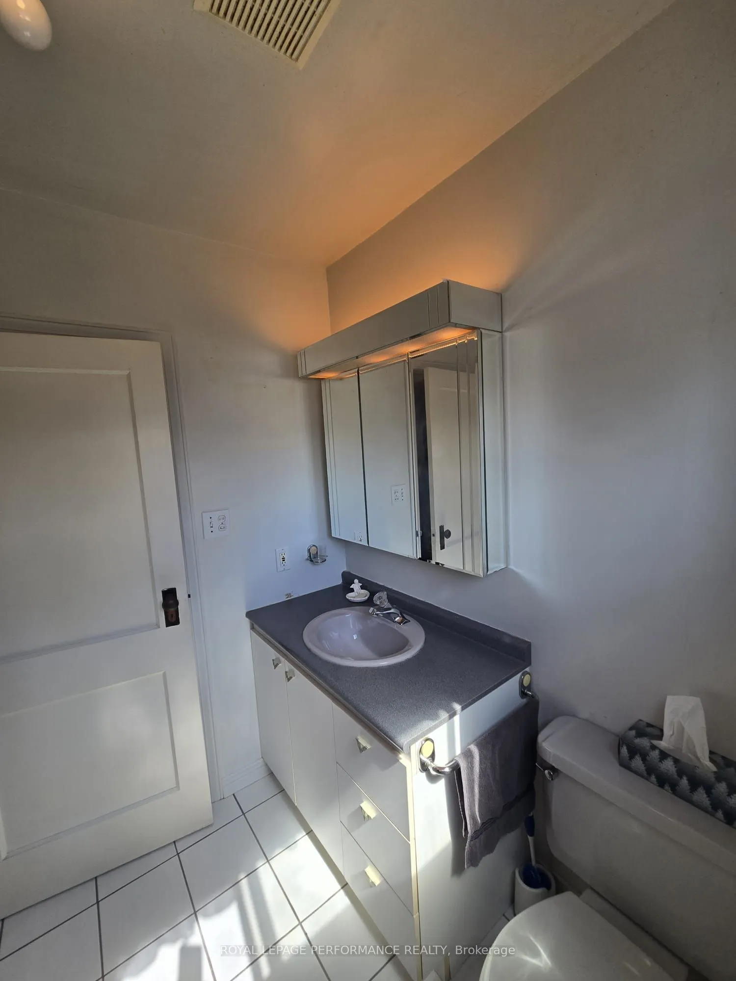 436 Fourth Street E
