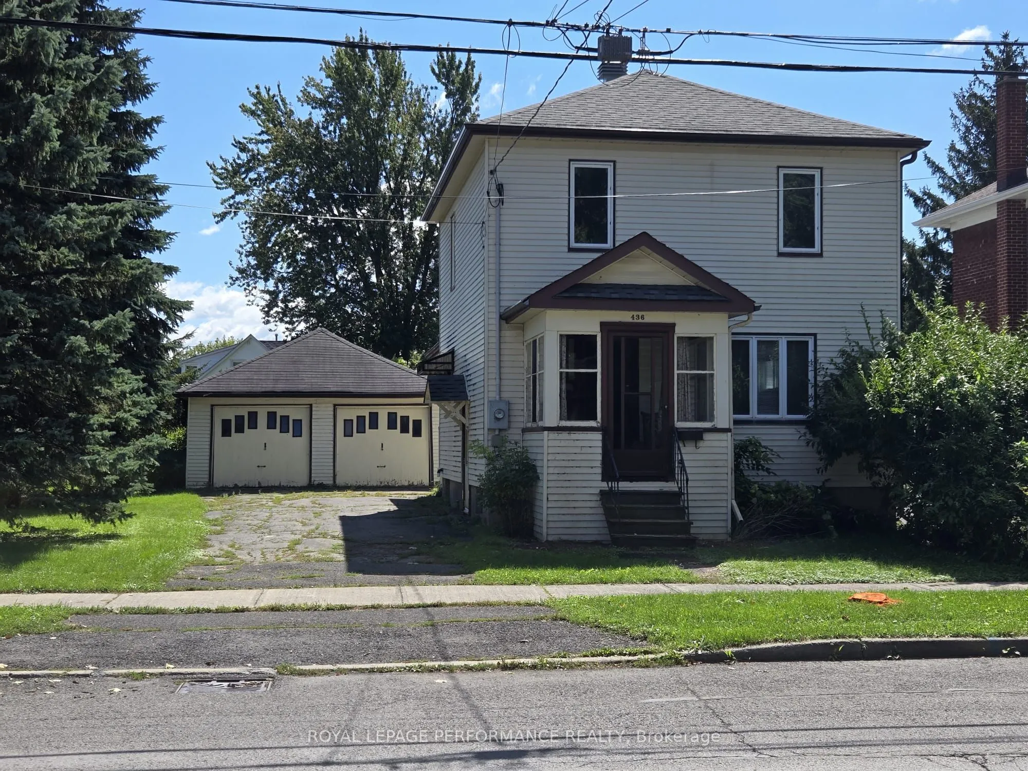 436 Fourth Street E