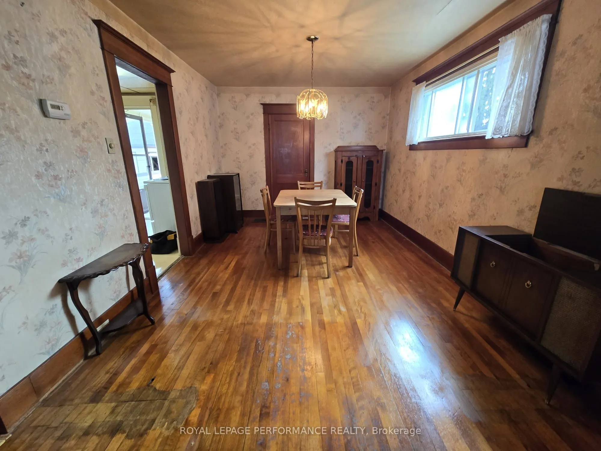 436 Fourth Street E