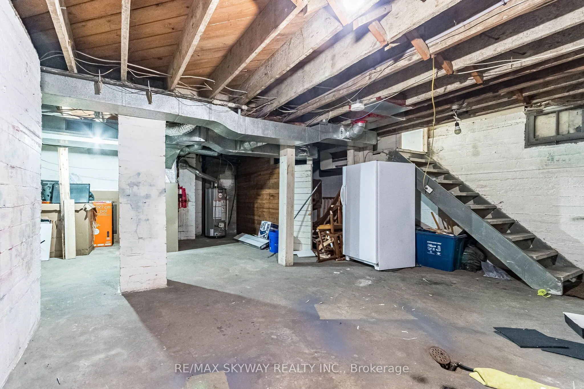 1230 Duke Street
