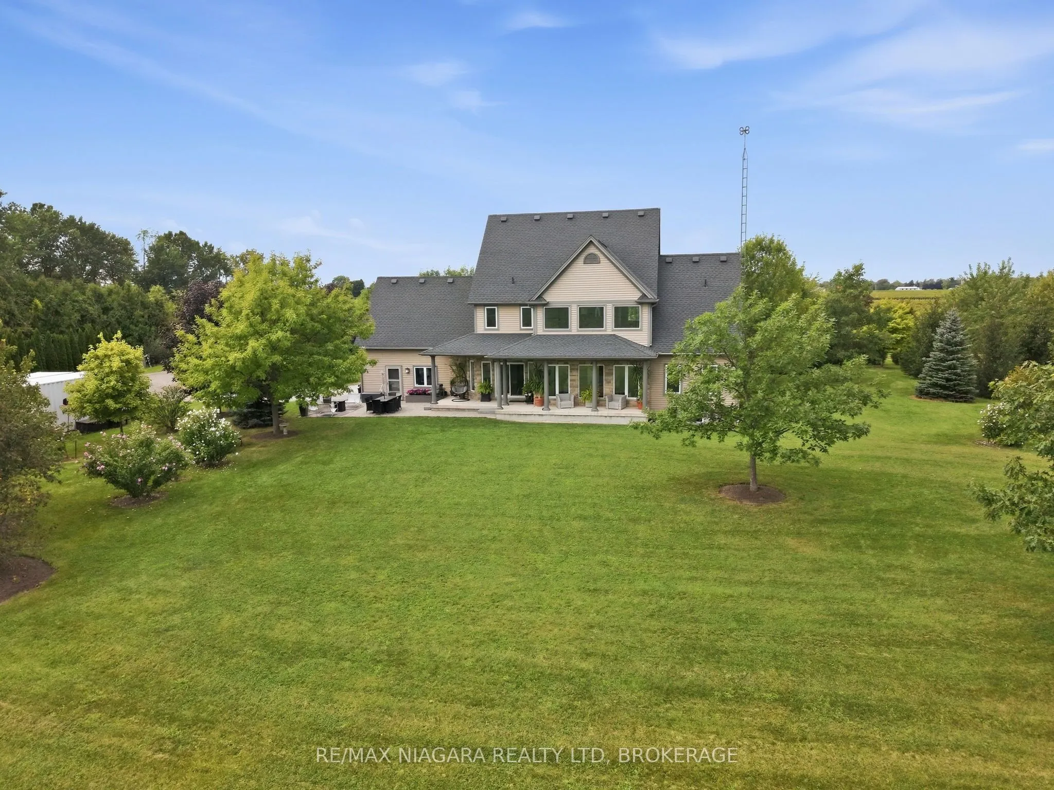 1065 Concession 3 Road