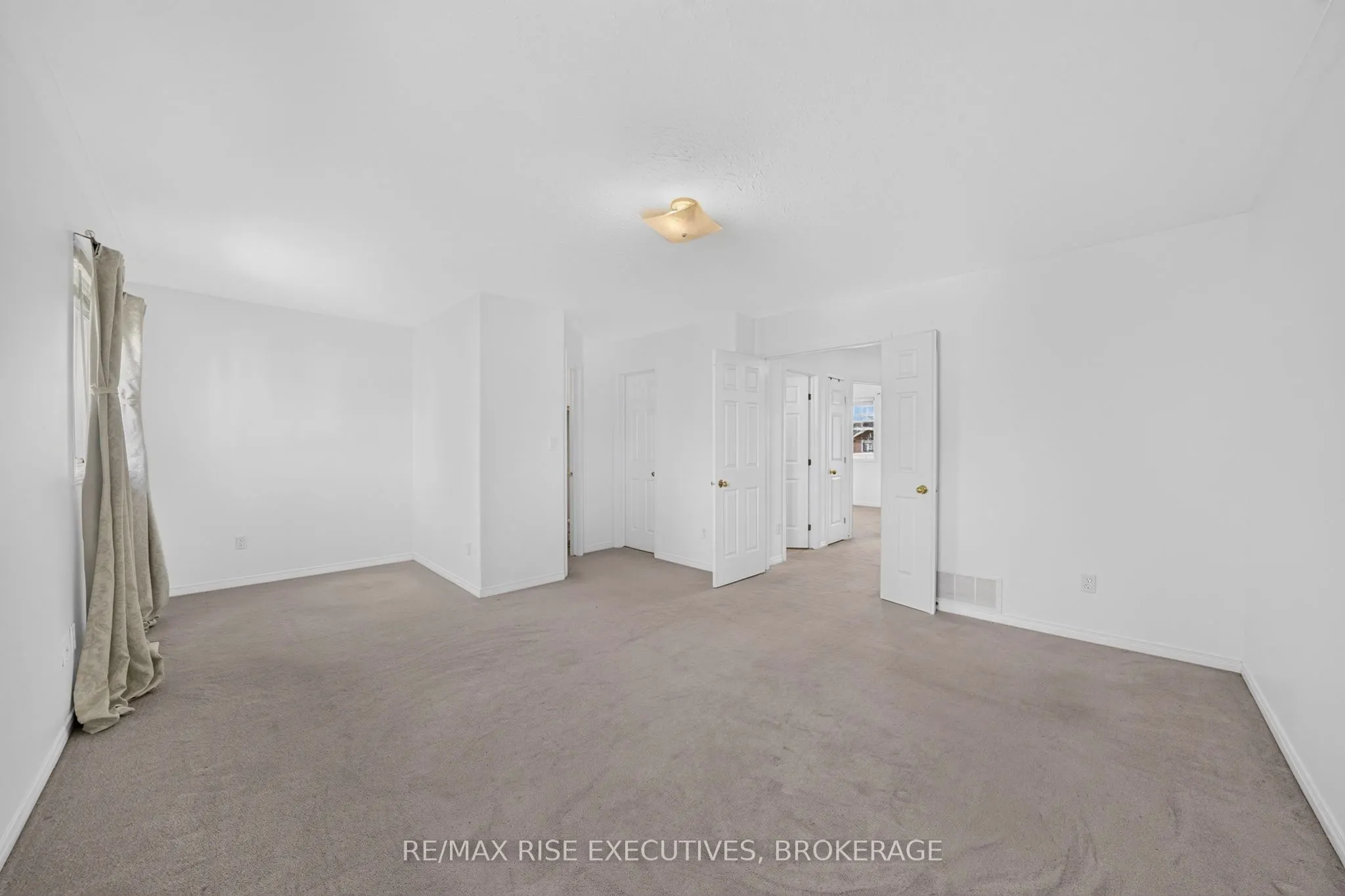 254 Ellesmeer Avenue