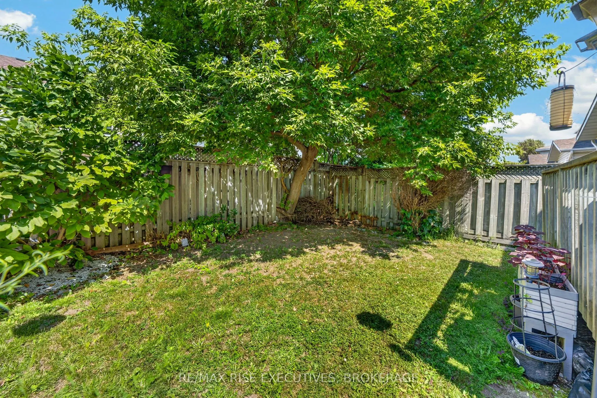 254 Ellesmeer Avenue