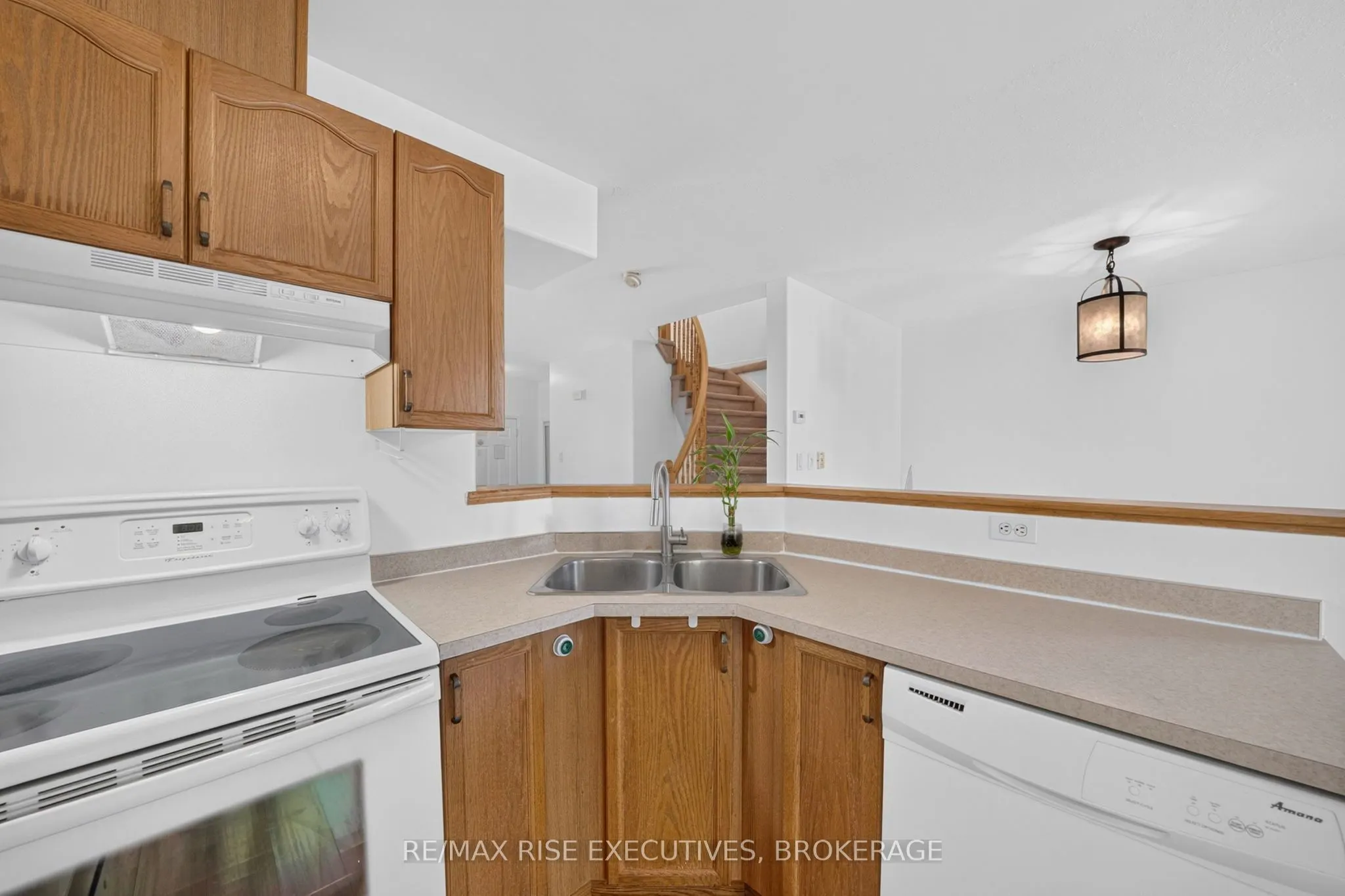 254 Ellesmeer Avenue