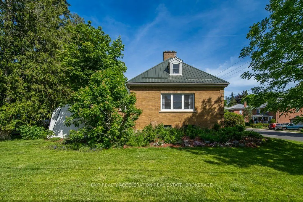 106 Donald Street
