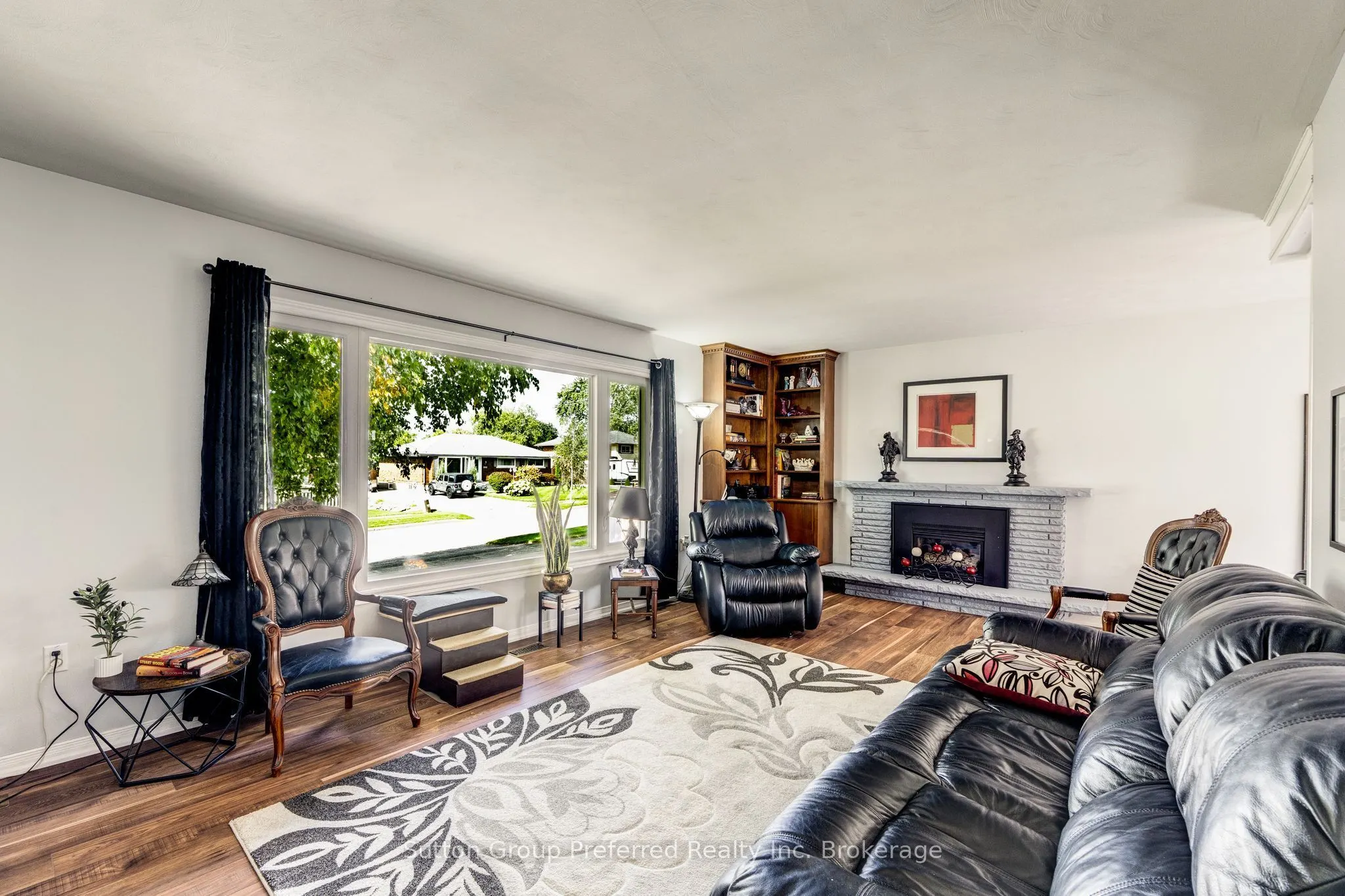 260 Ferncrest Road