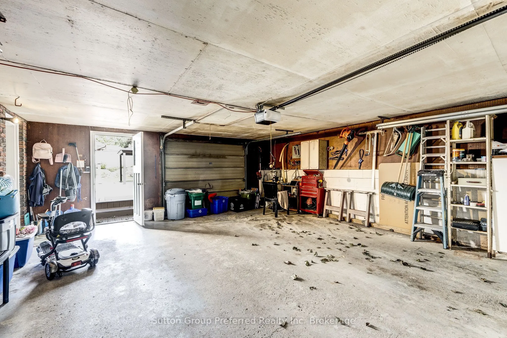 260 Ferncrest Road