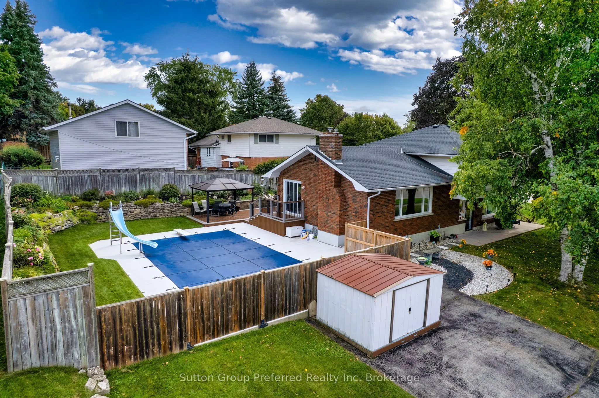 260 Ferncrest Road