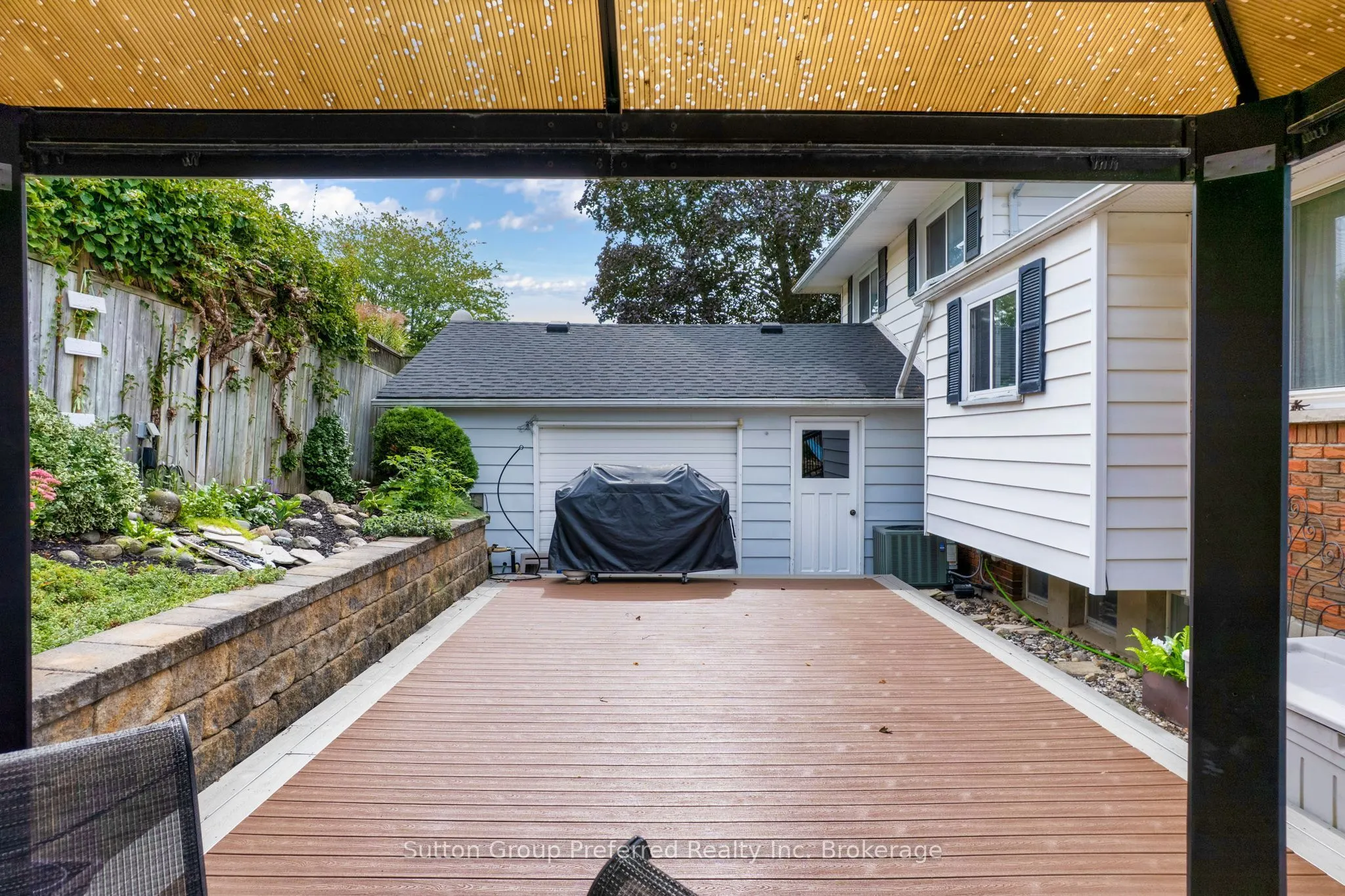 260 Ferncrest Road