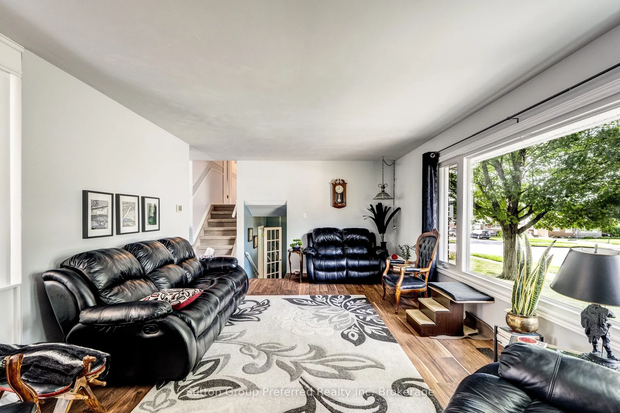 260 Ferncrest Road