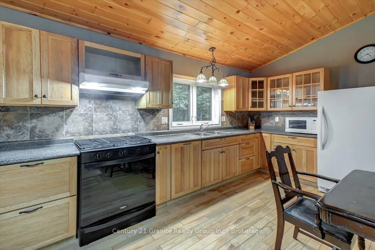 649 Madawaska Road