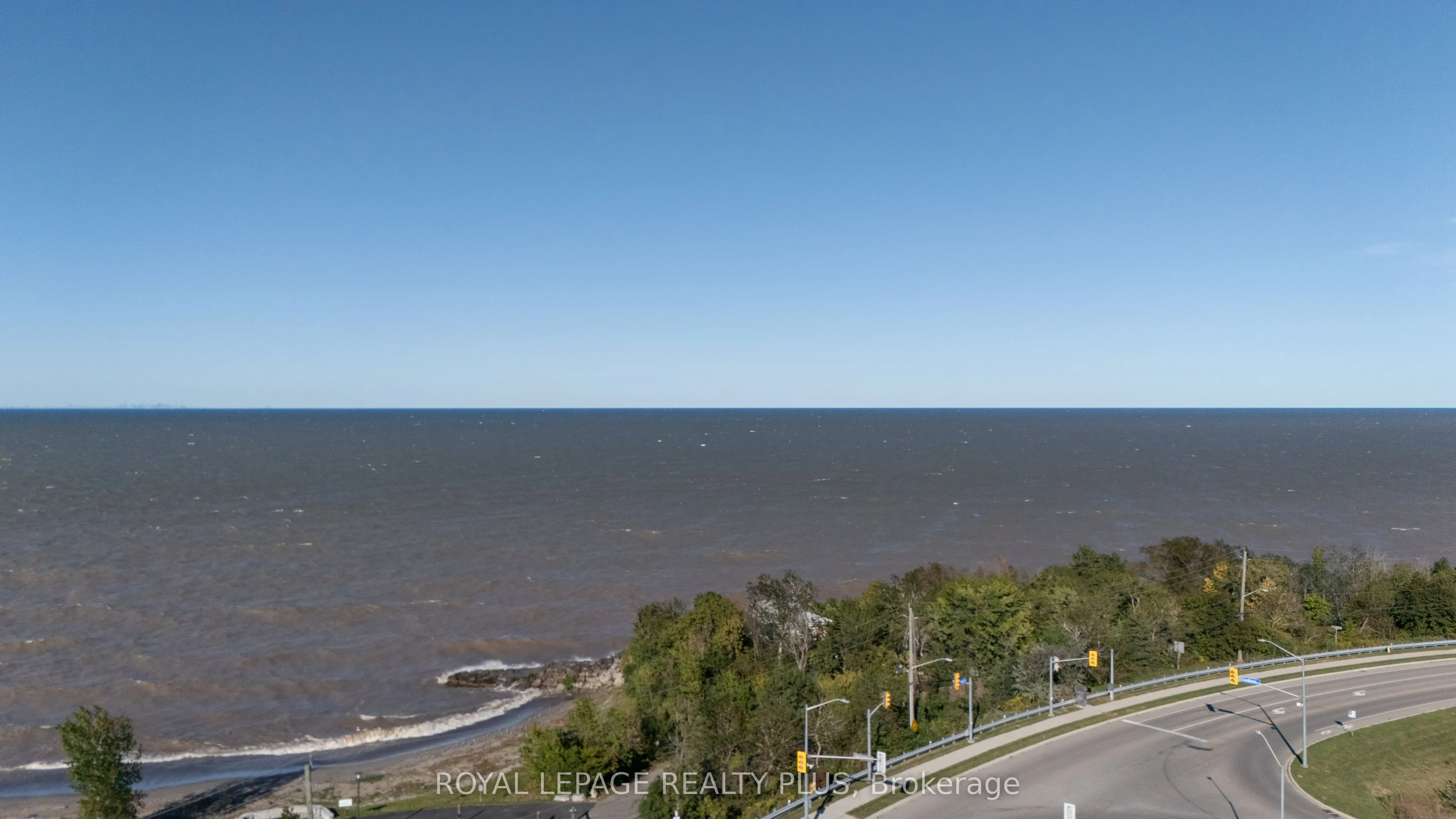 16 Concord Place #306