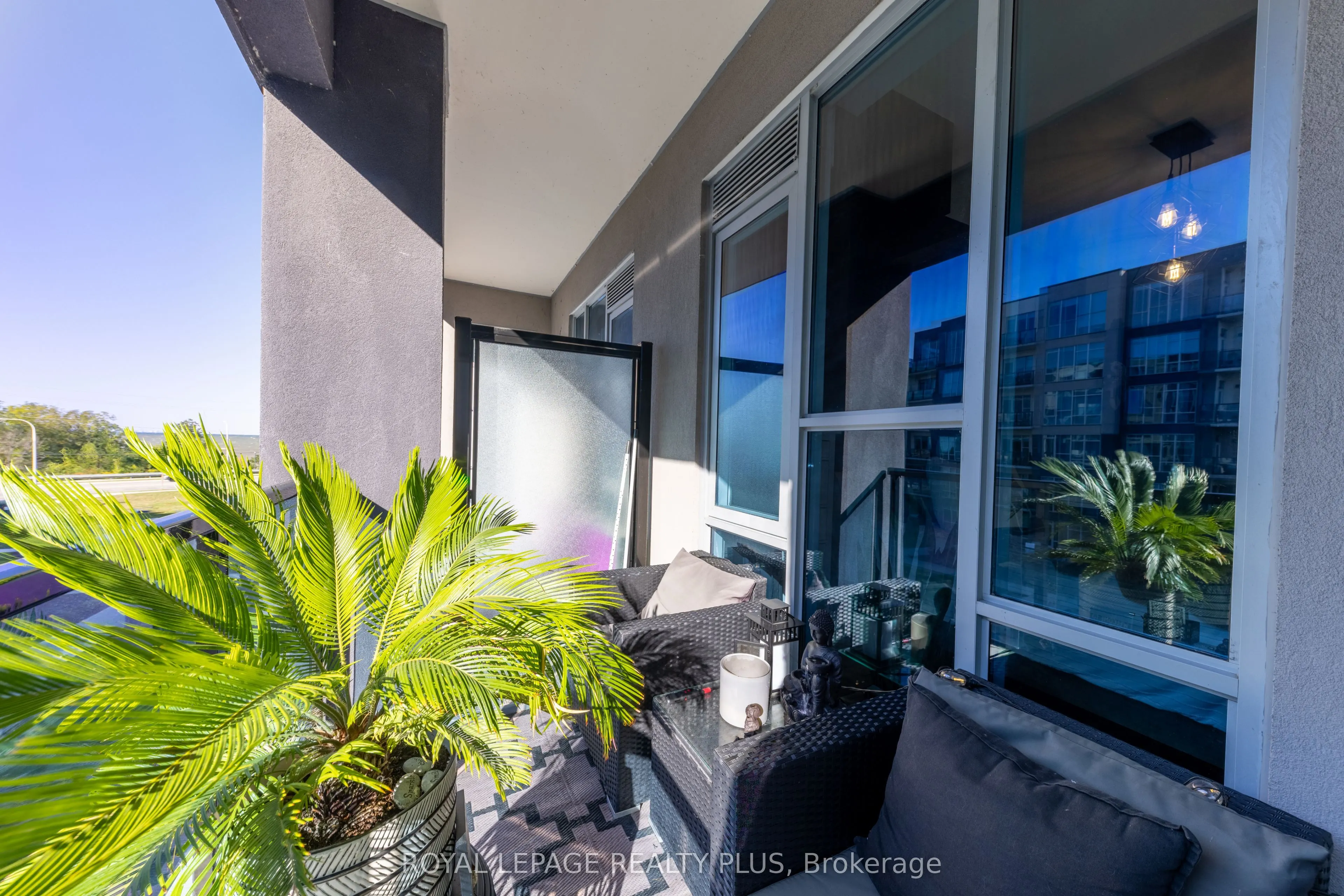 16 Concord Place #306