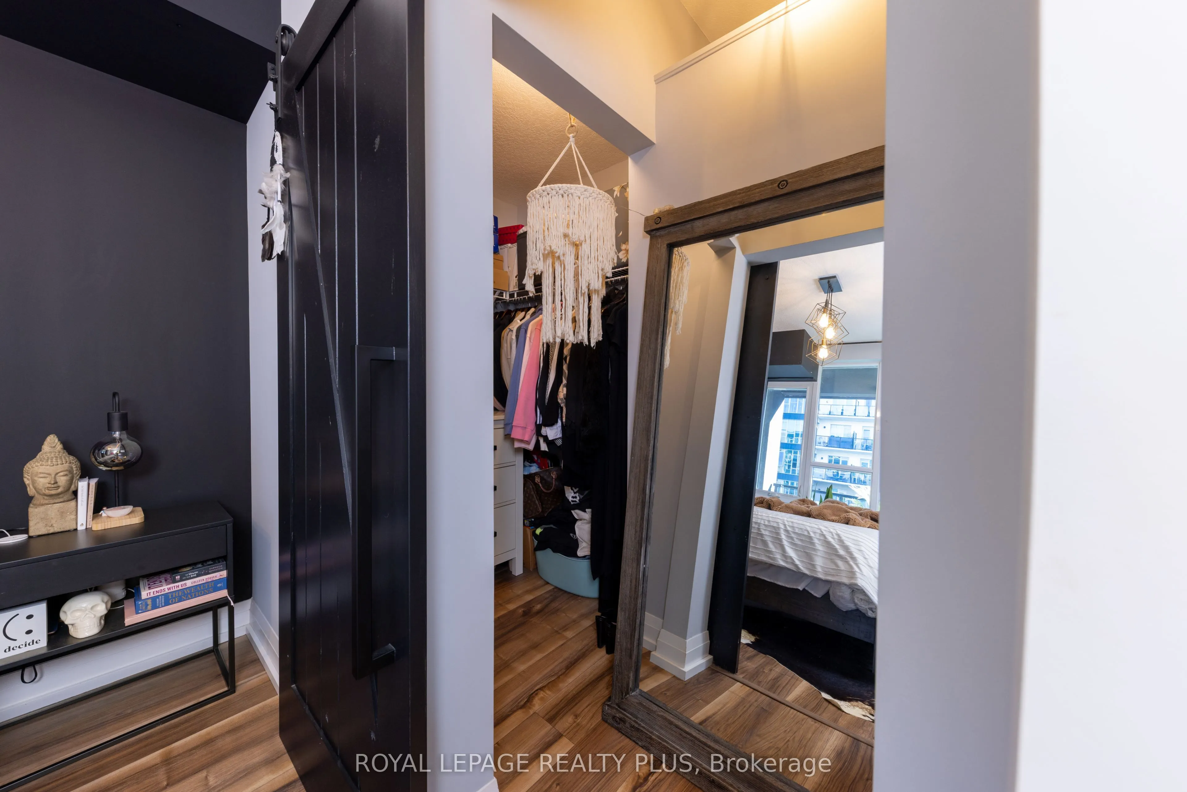 16 Concord Place #306