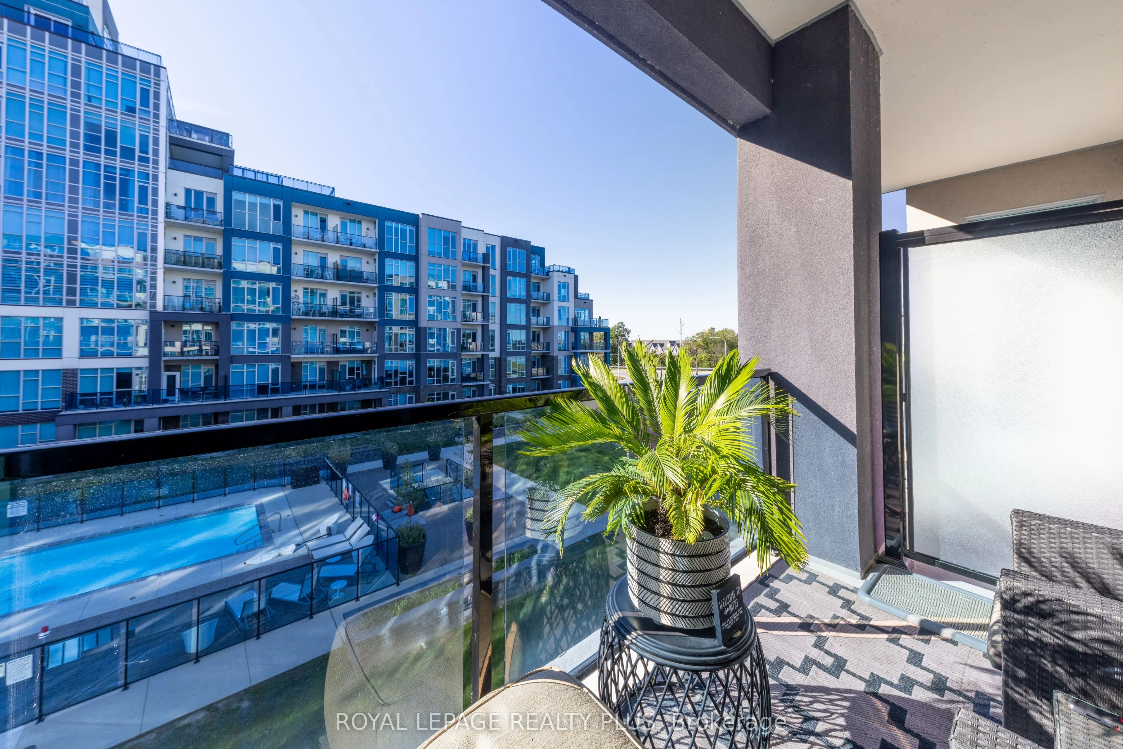 16 Concord Place #306