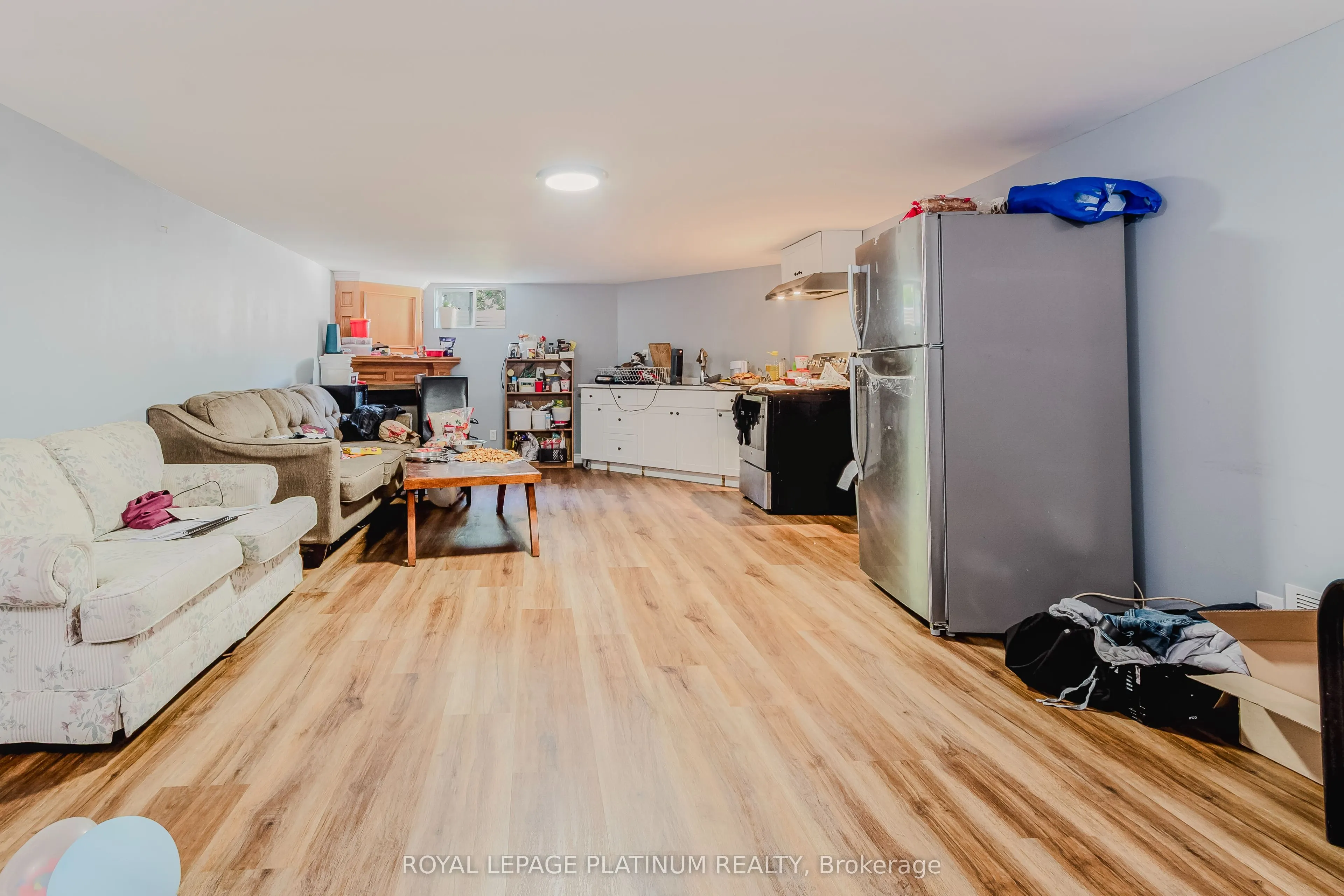 6 Varadi Avenue