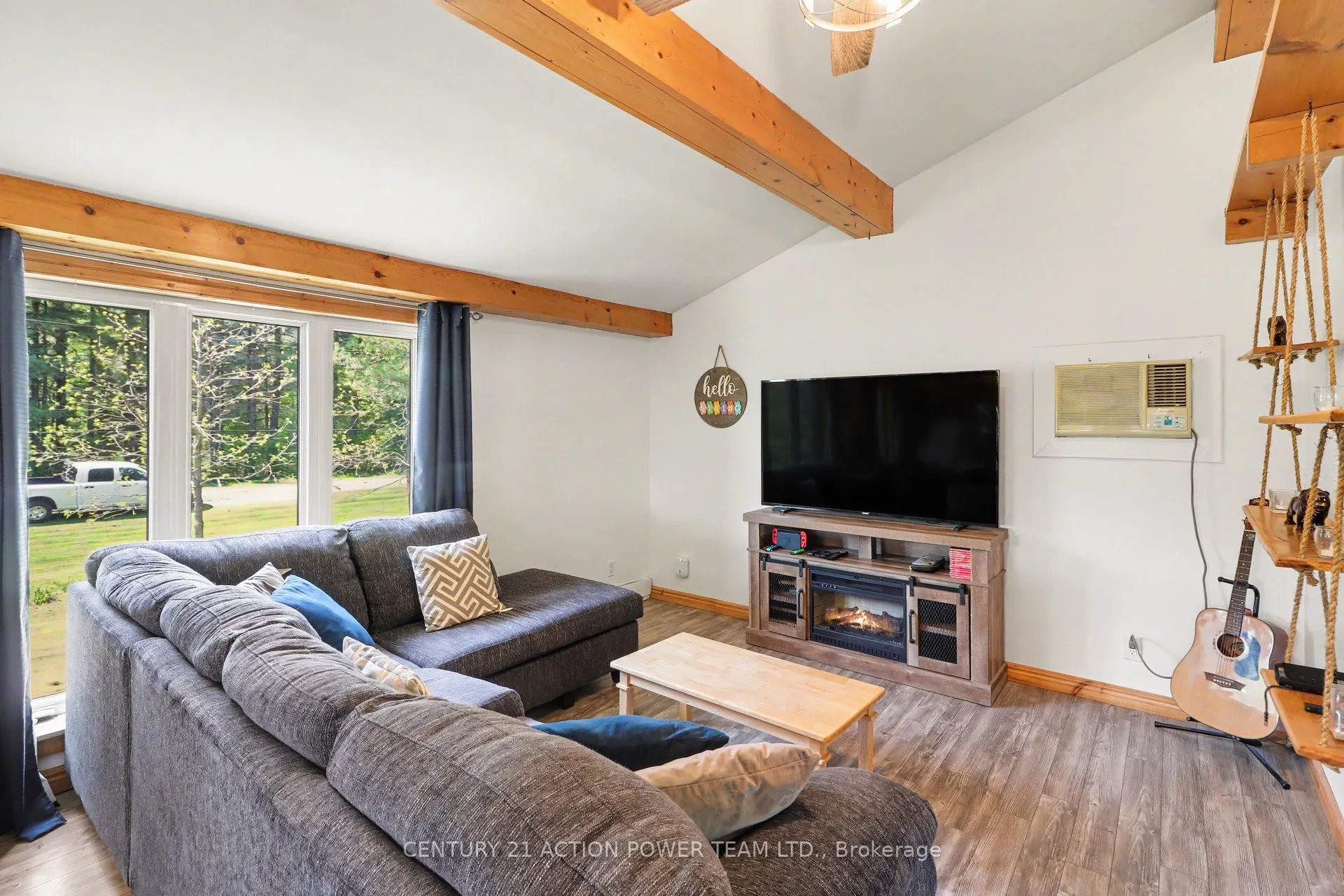 579 Montee Lajeunesse Road