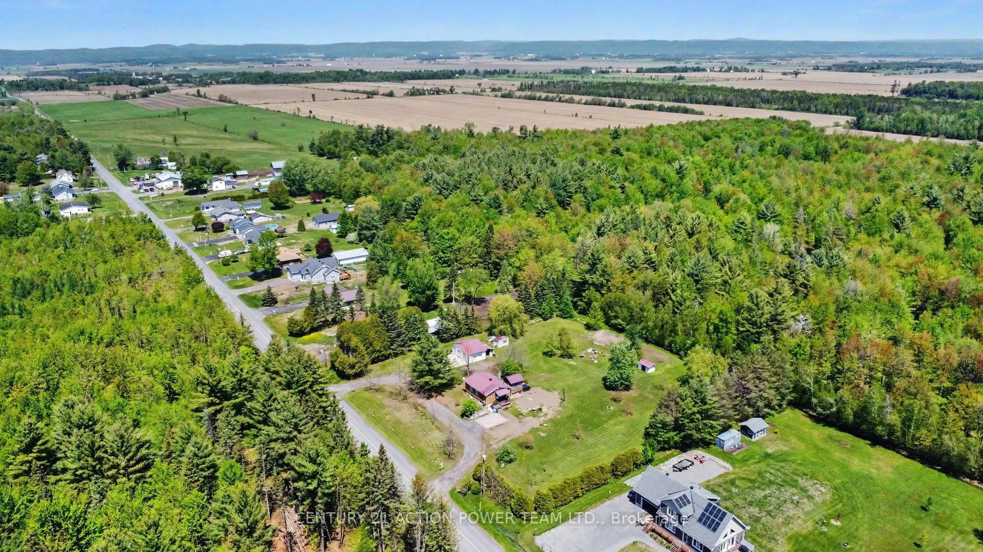 579 Montee Lajeunesse Road