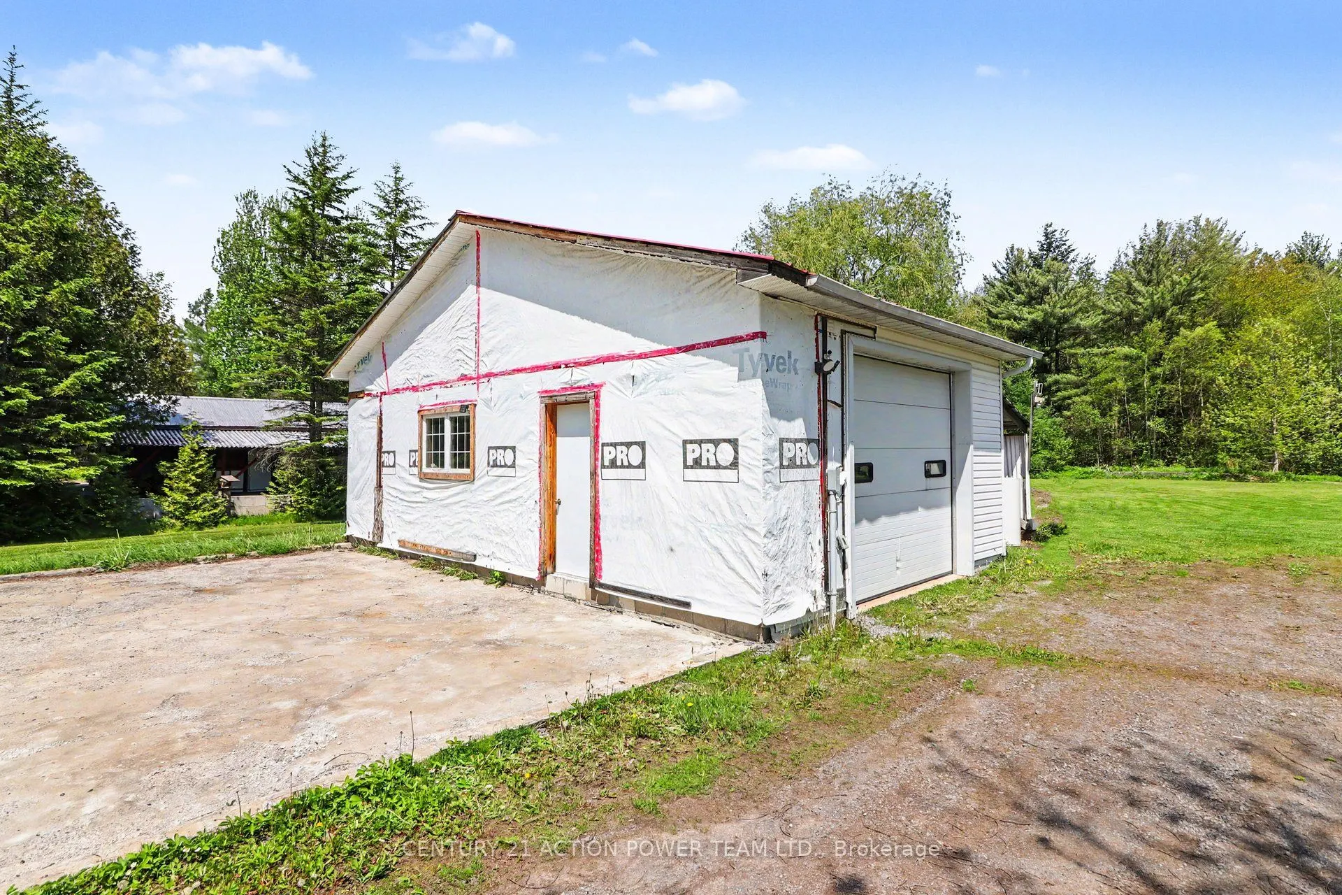 579 Montee Lajeunesse Road