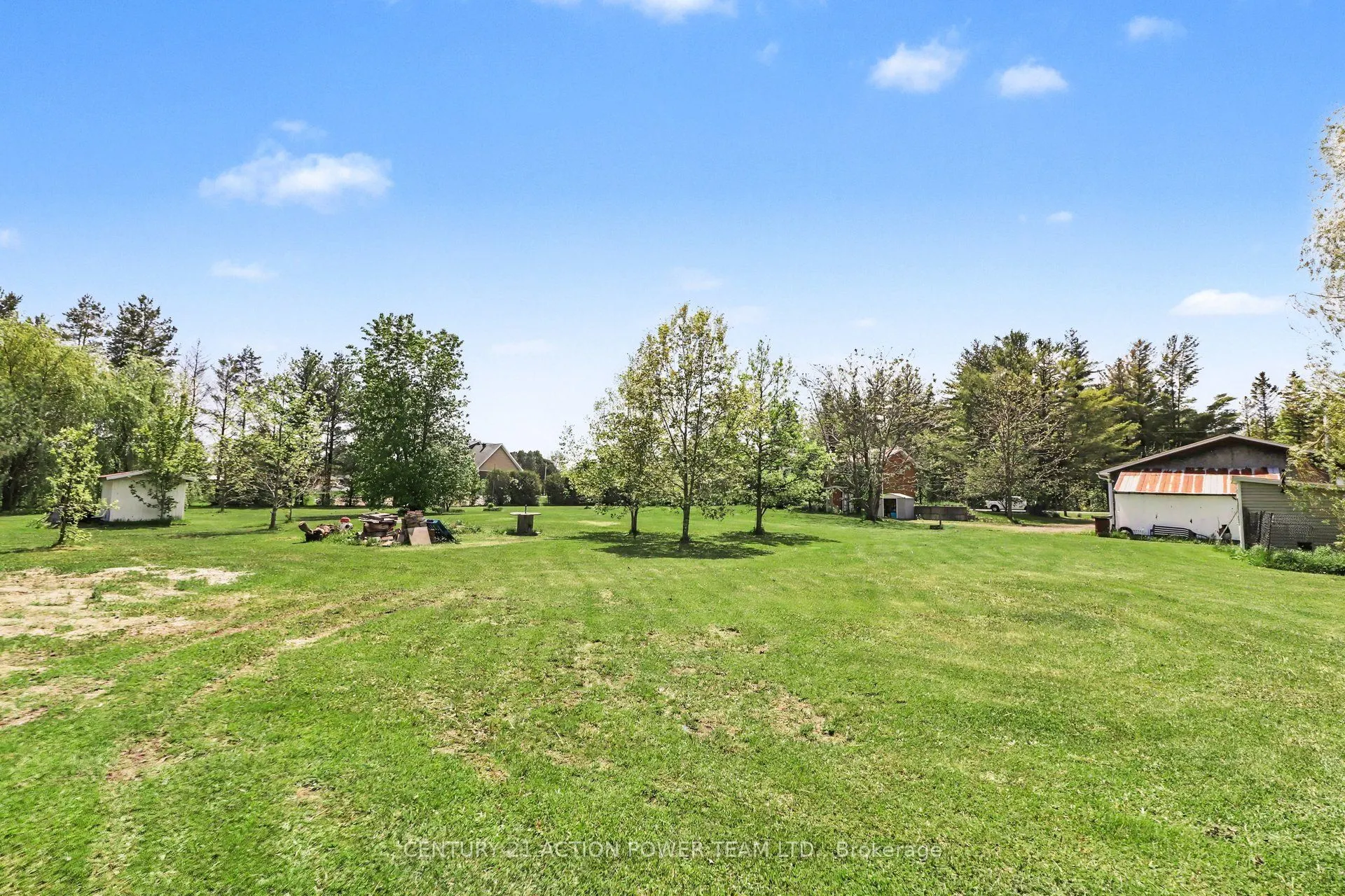 579 Montee Lajeunesse Road