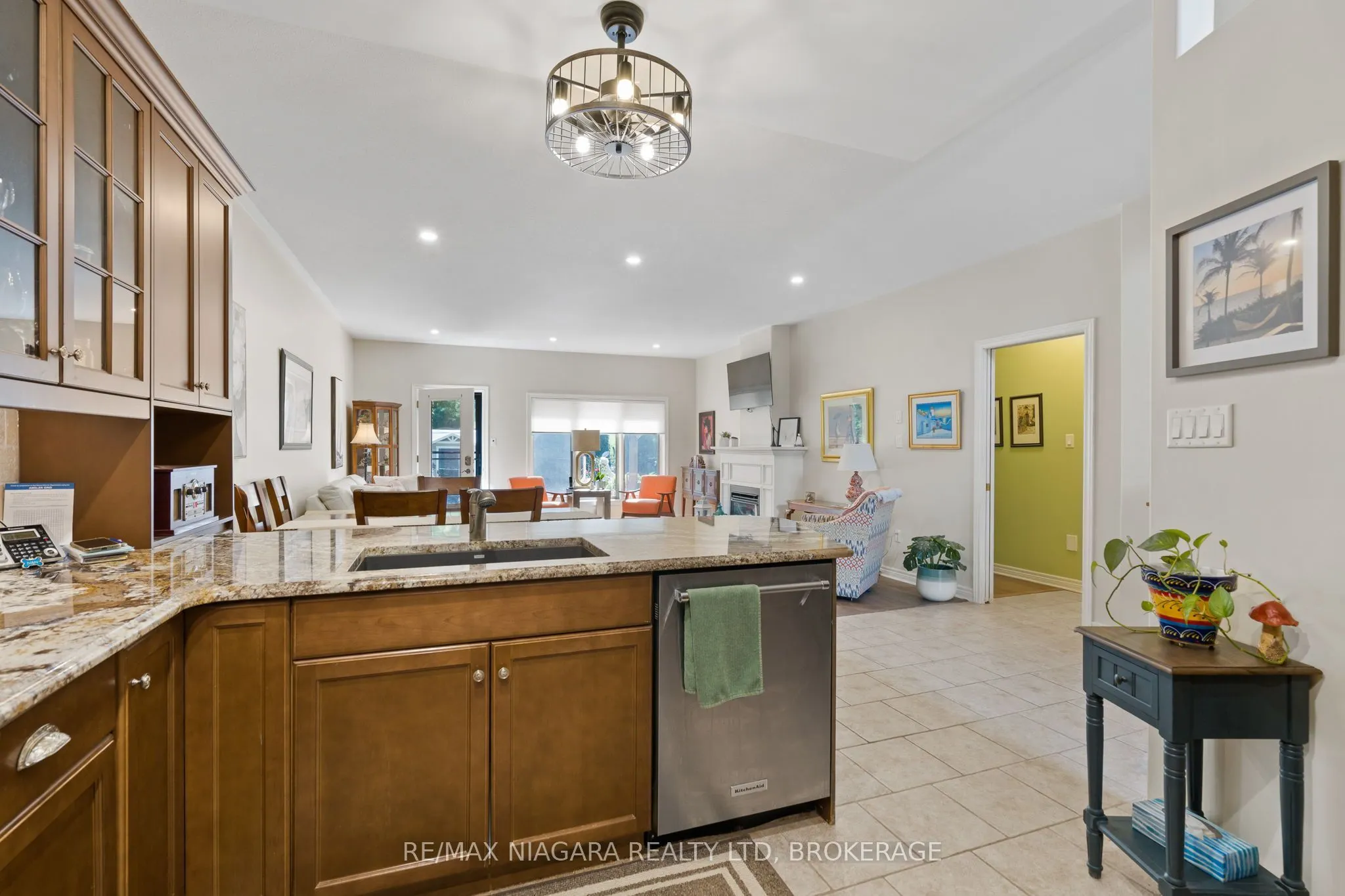 2487 WALKER Court