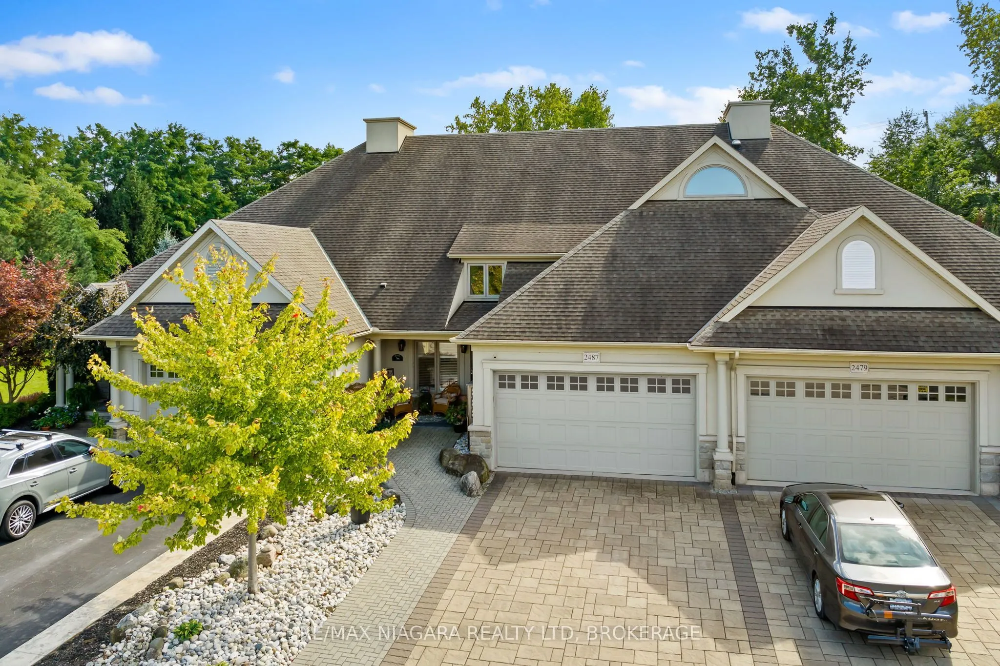 2487 WALKER Court
