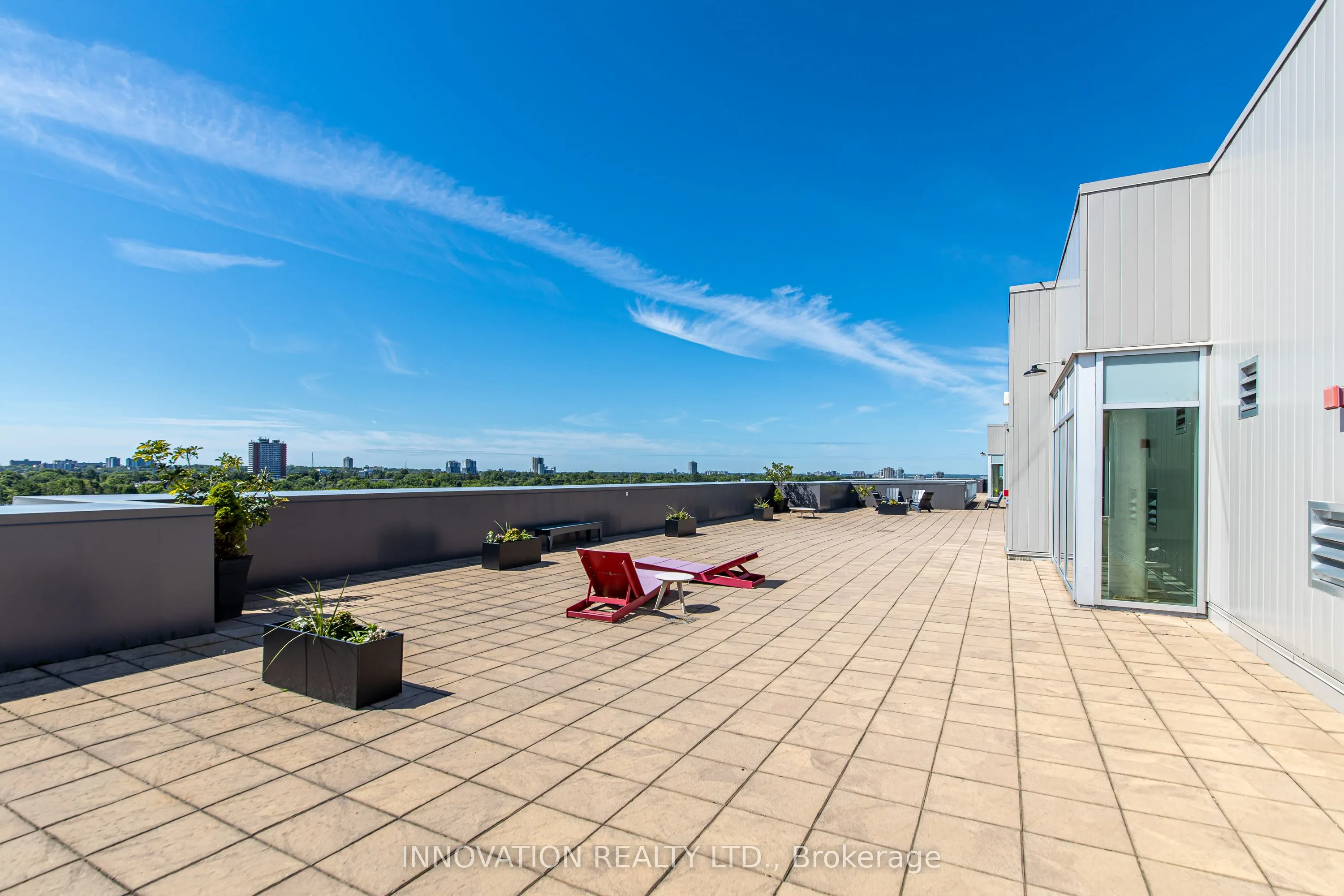 88 RICHMOND Road #209
