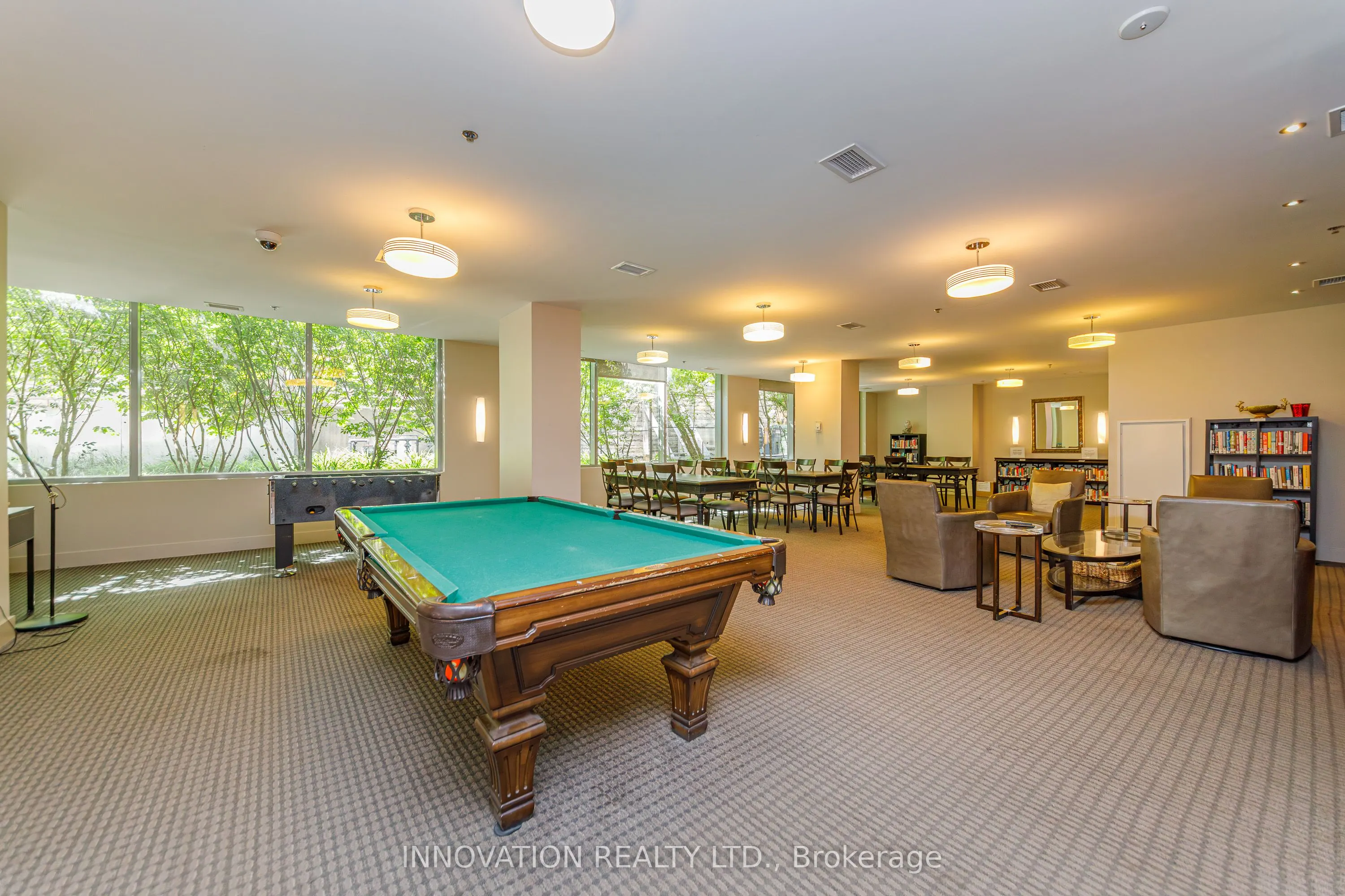 88 RICHMOND Road #209