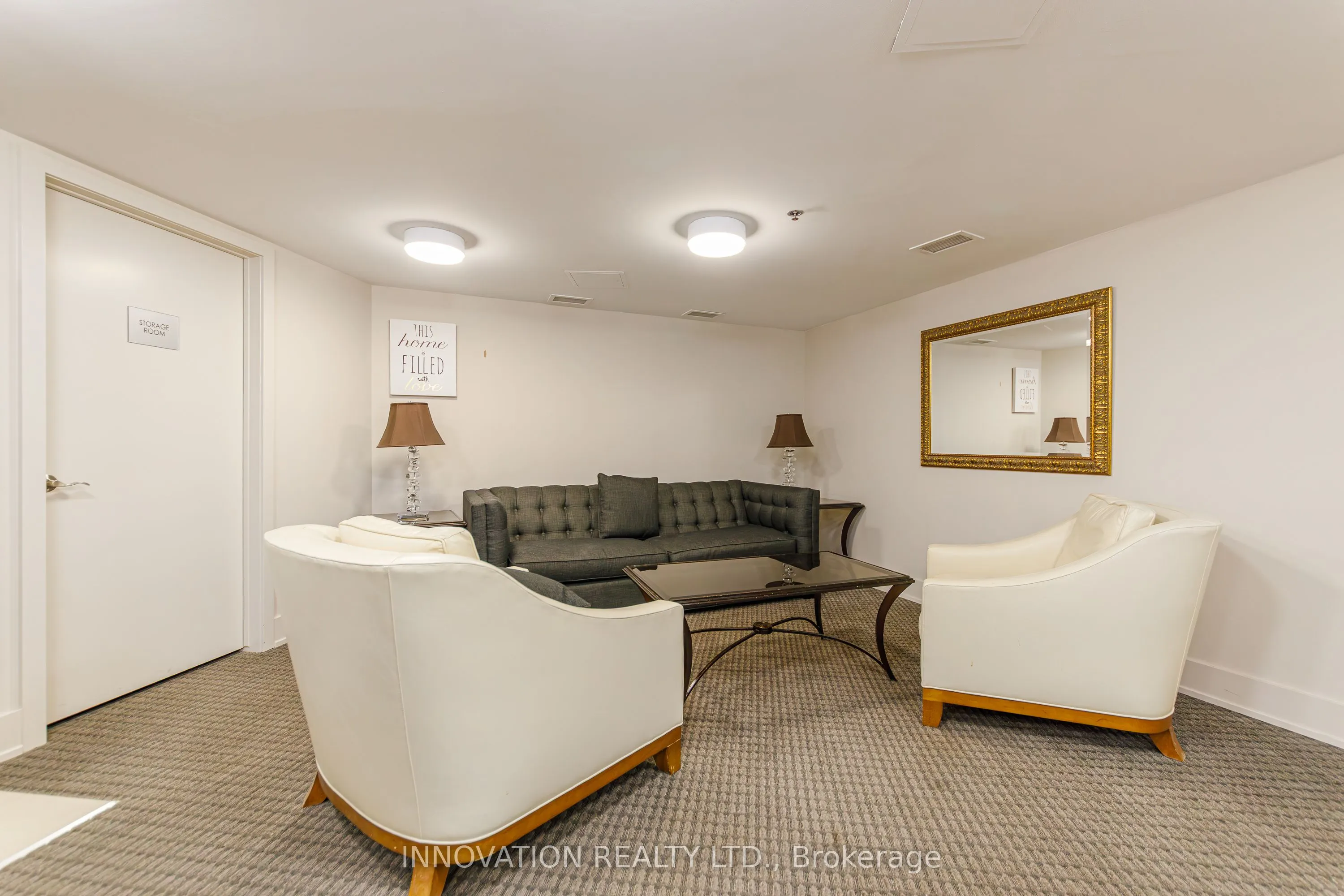 88 RICHMOND Road #209
