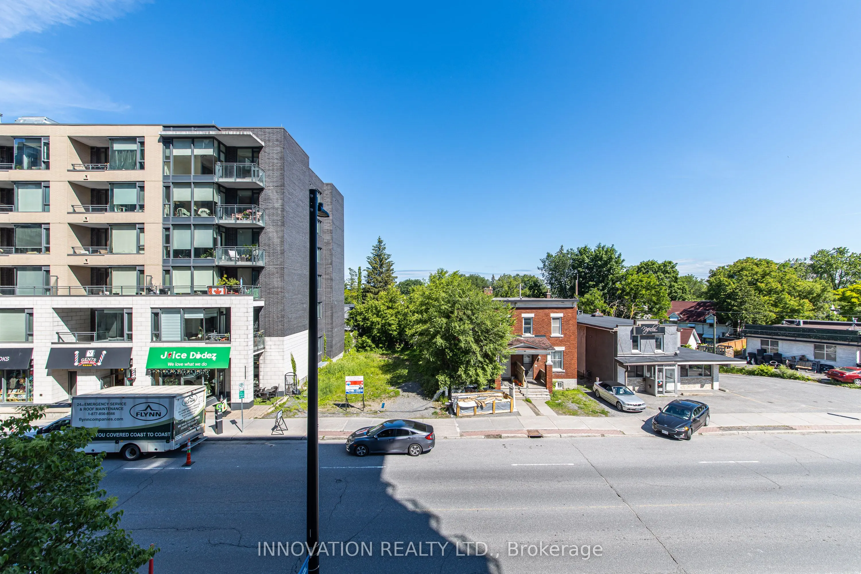 88 RICHMOND Road #209