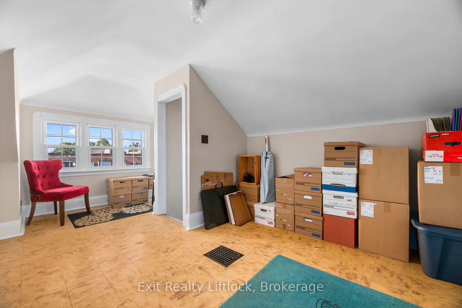 545 Braidwood Avenue