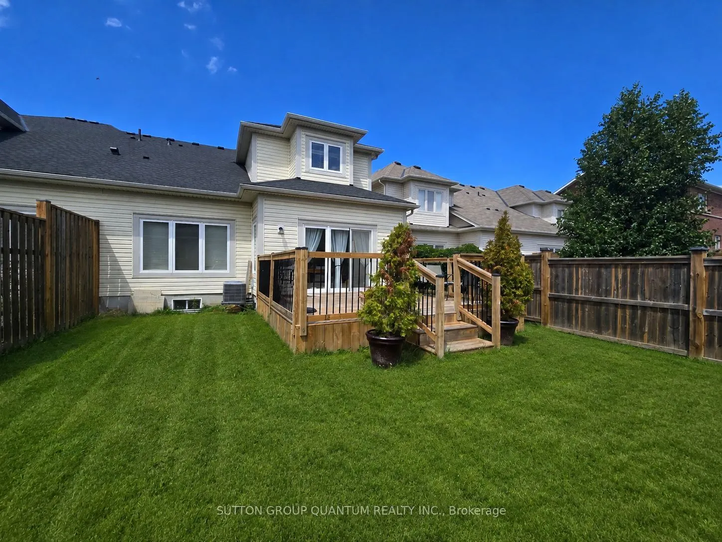 86 Angela Crescent