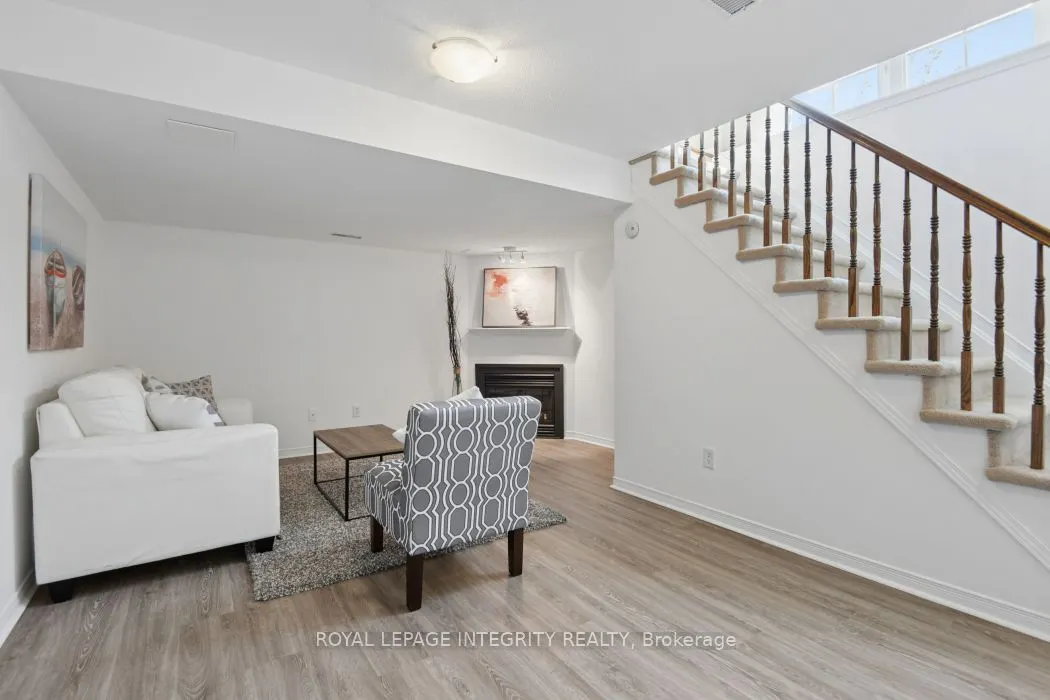 416 Wisteria Crescent