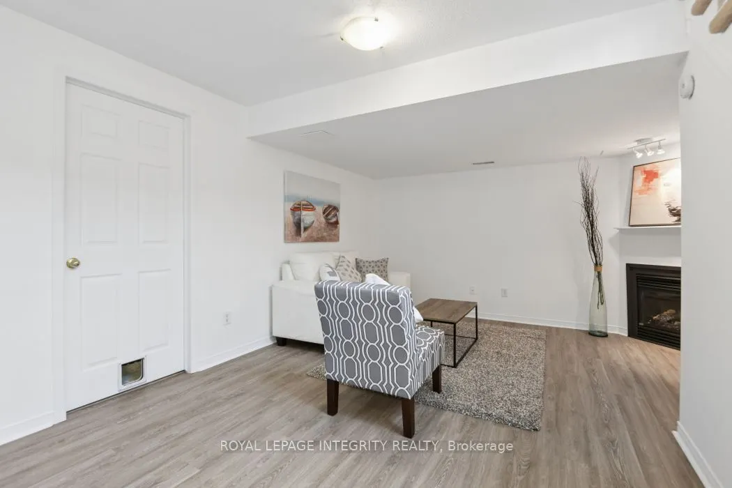 416 Wisteria Crescent
