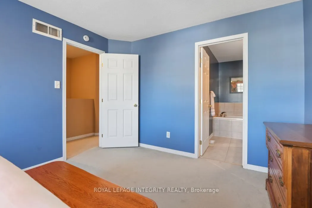 416 Wisteria Crescent