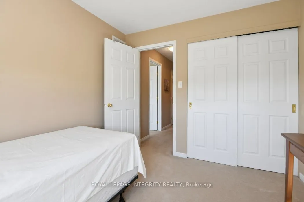 416 Wisteria Crescent
