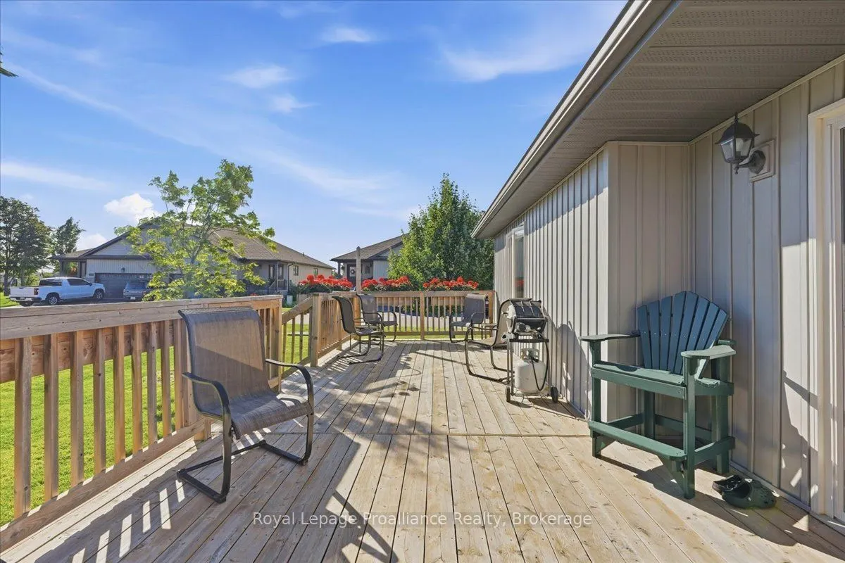 73 Dorchester Drive