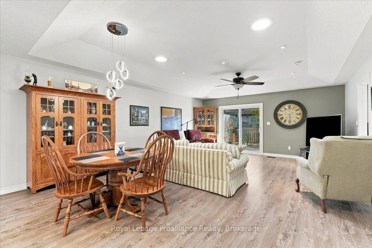 73 Dorchester Drive