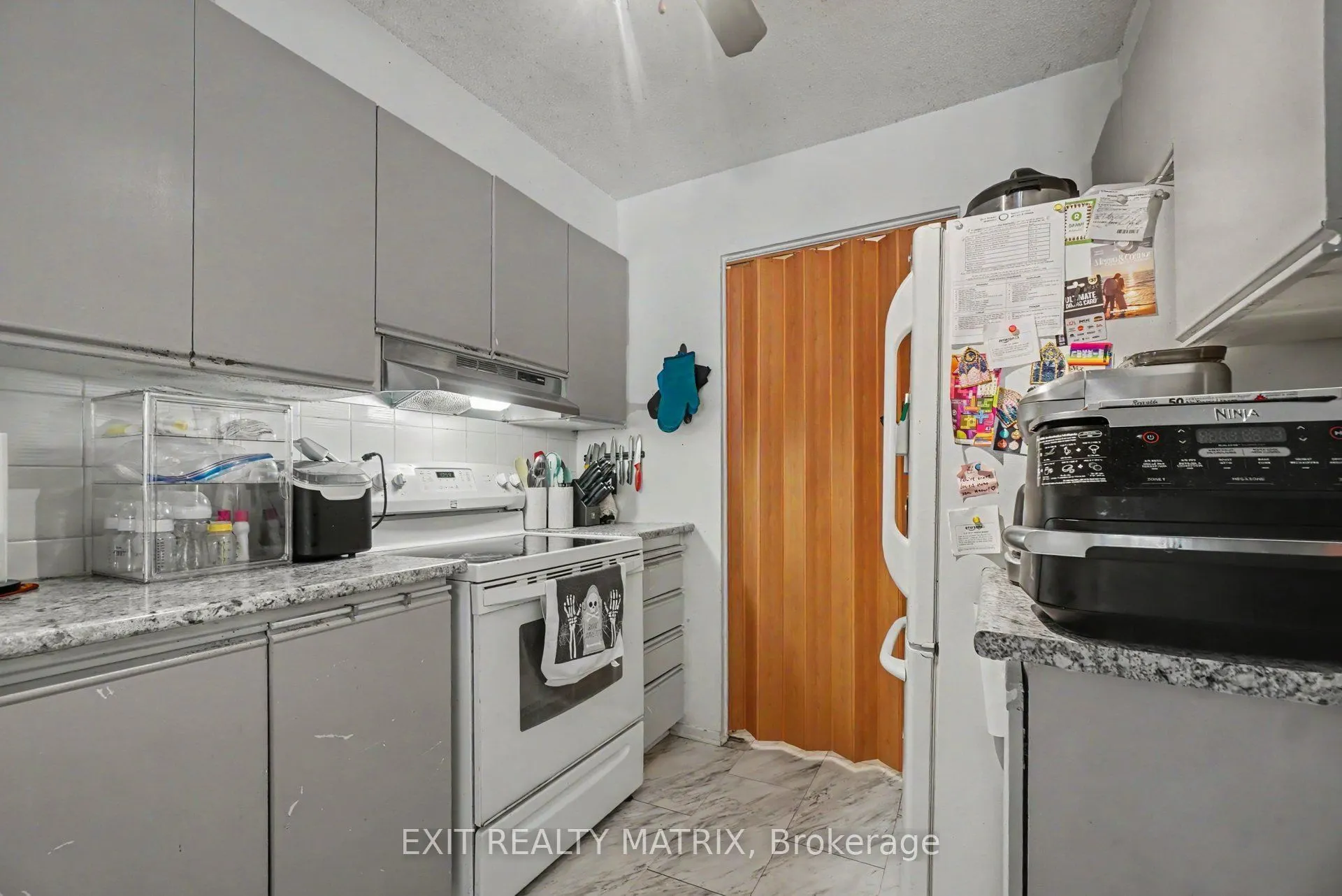 1589 St. Bernard Street #302